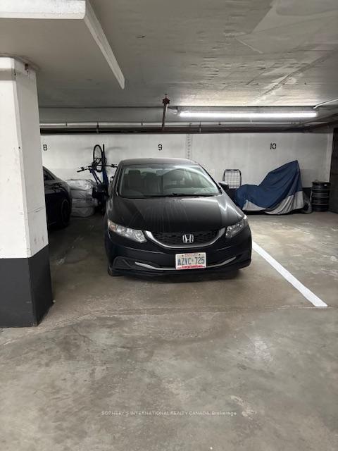188 Spadina Avenue Th. 2