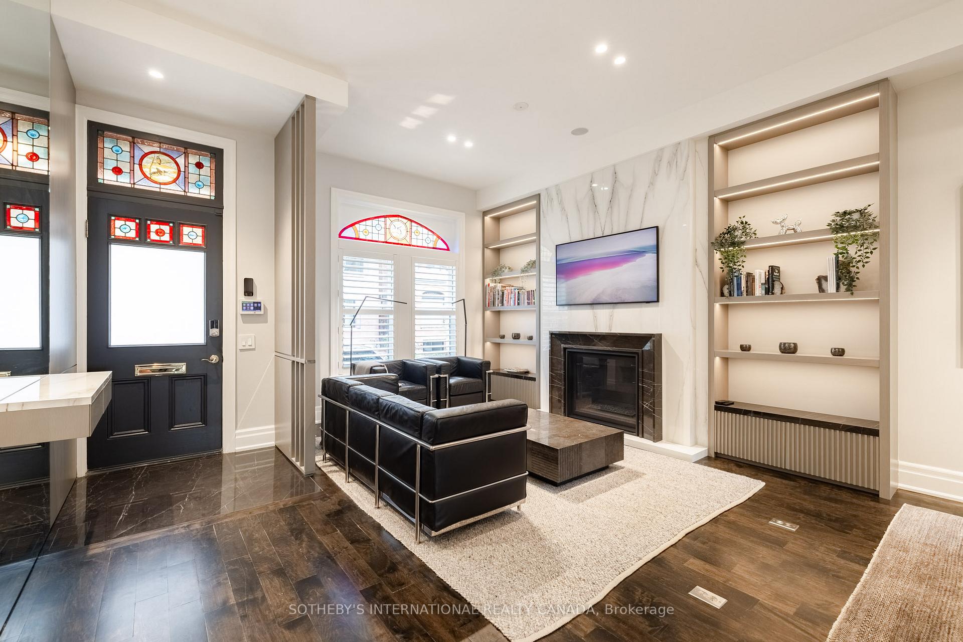 33 Tranby Avenue