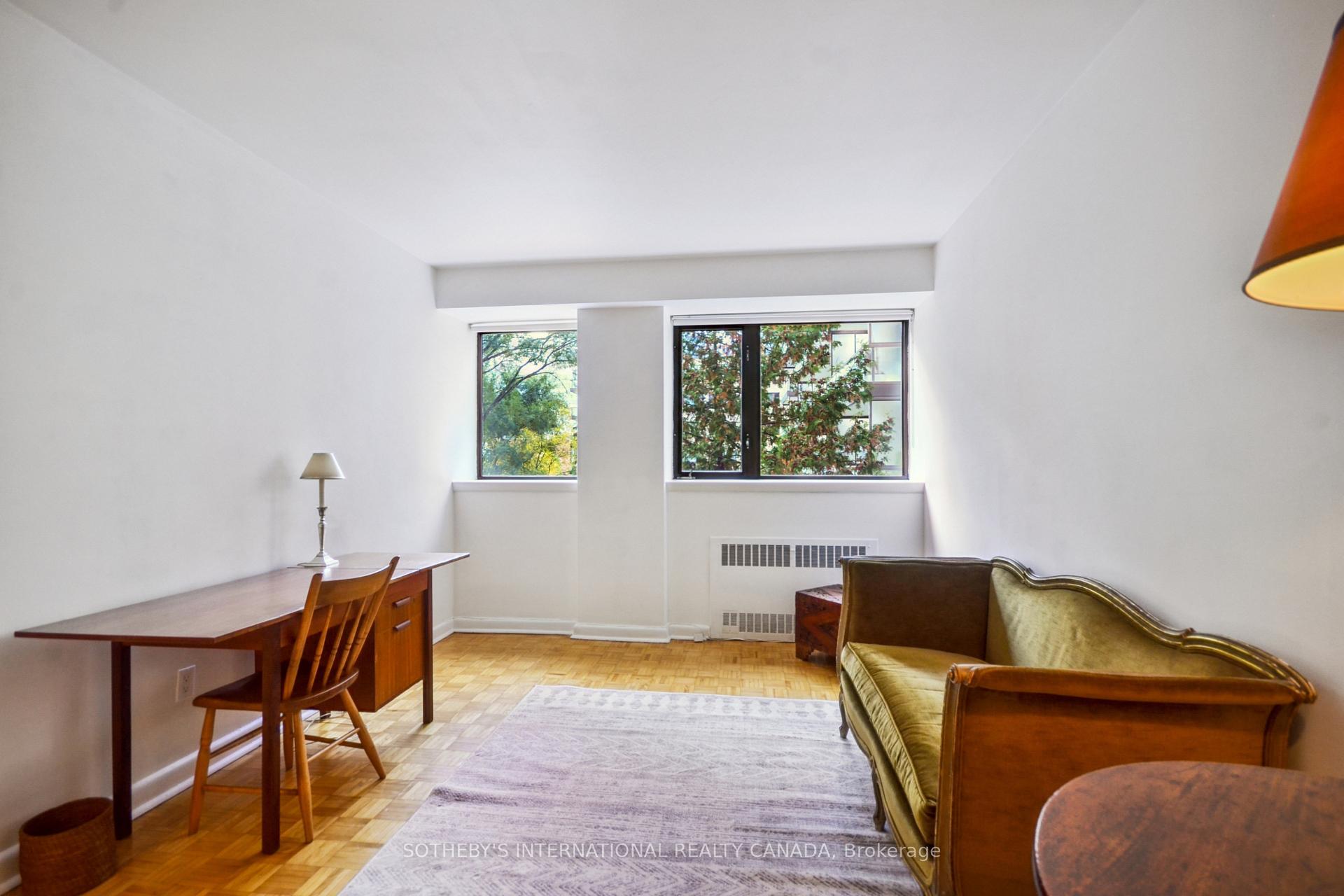 120 Rosedale Valley Road 512