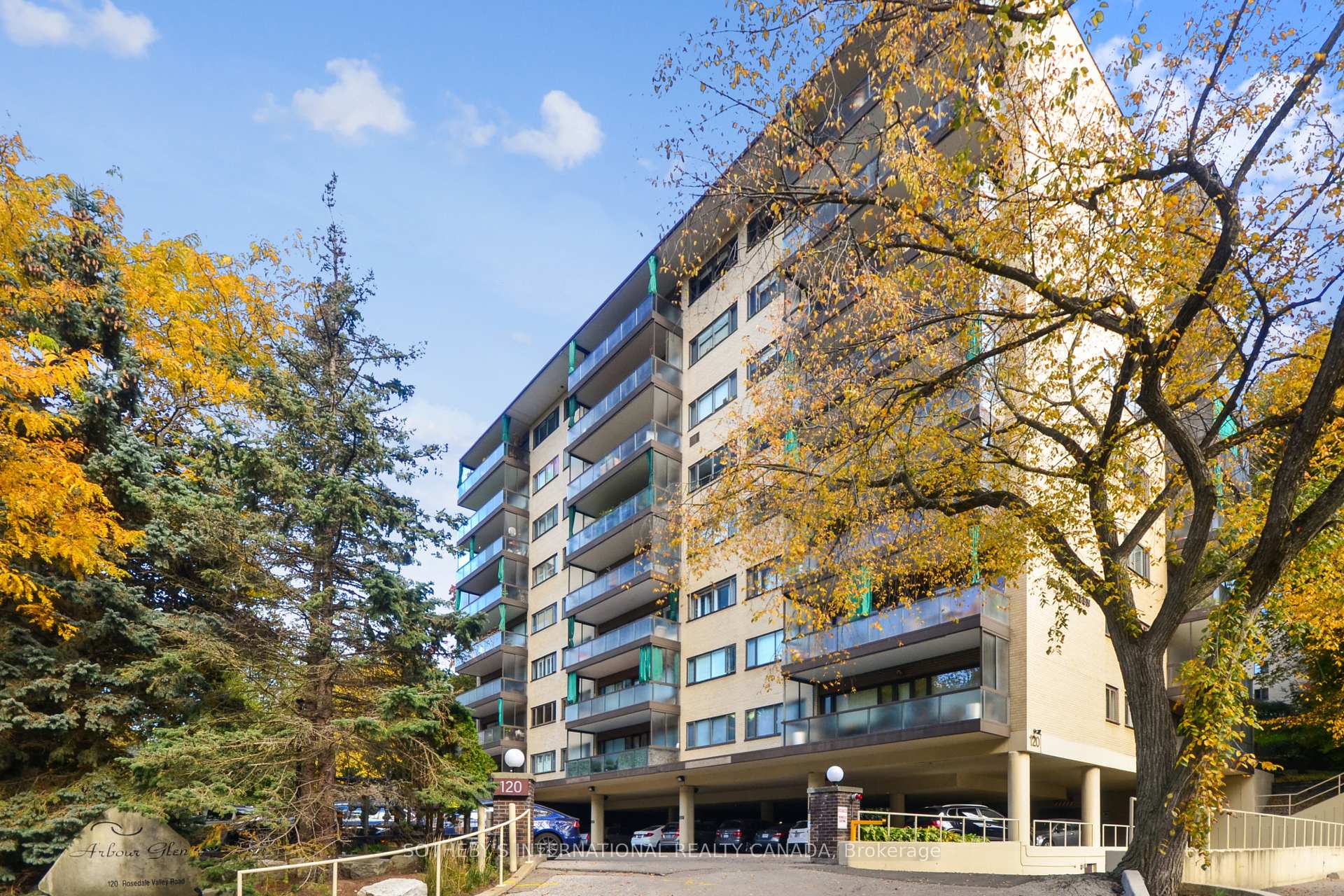 120 Rosedale Valley Road 512
