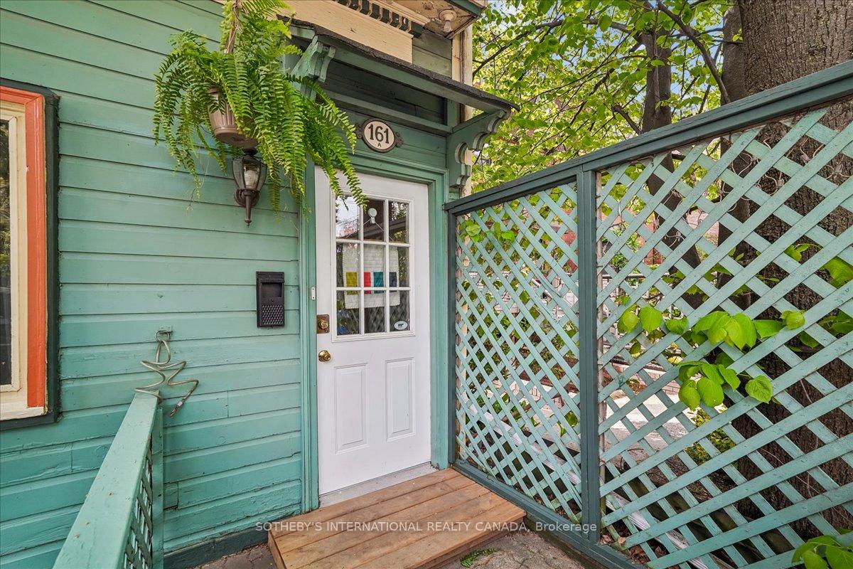 161 Winchester Street