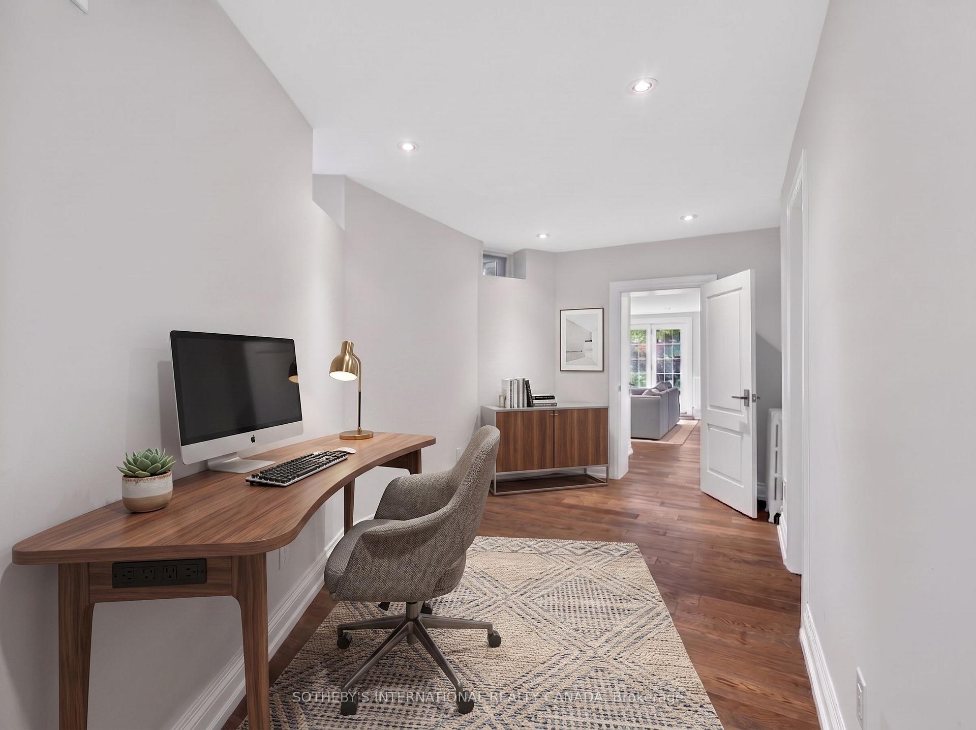 70 Oriole Road