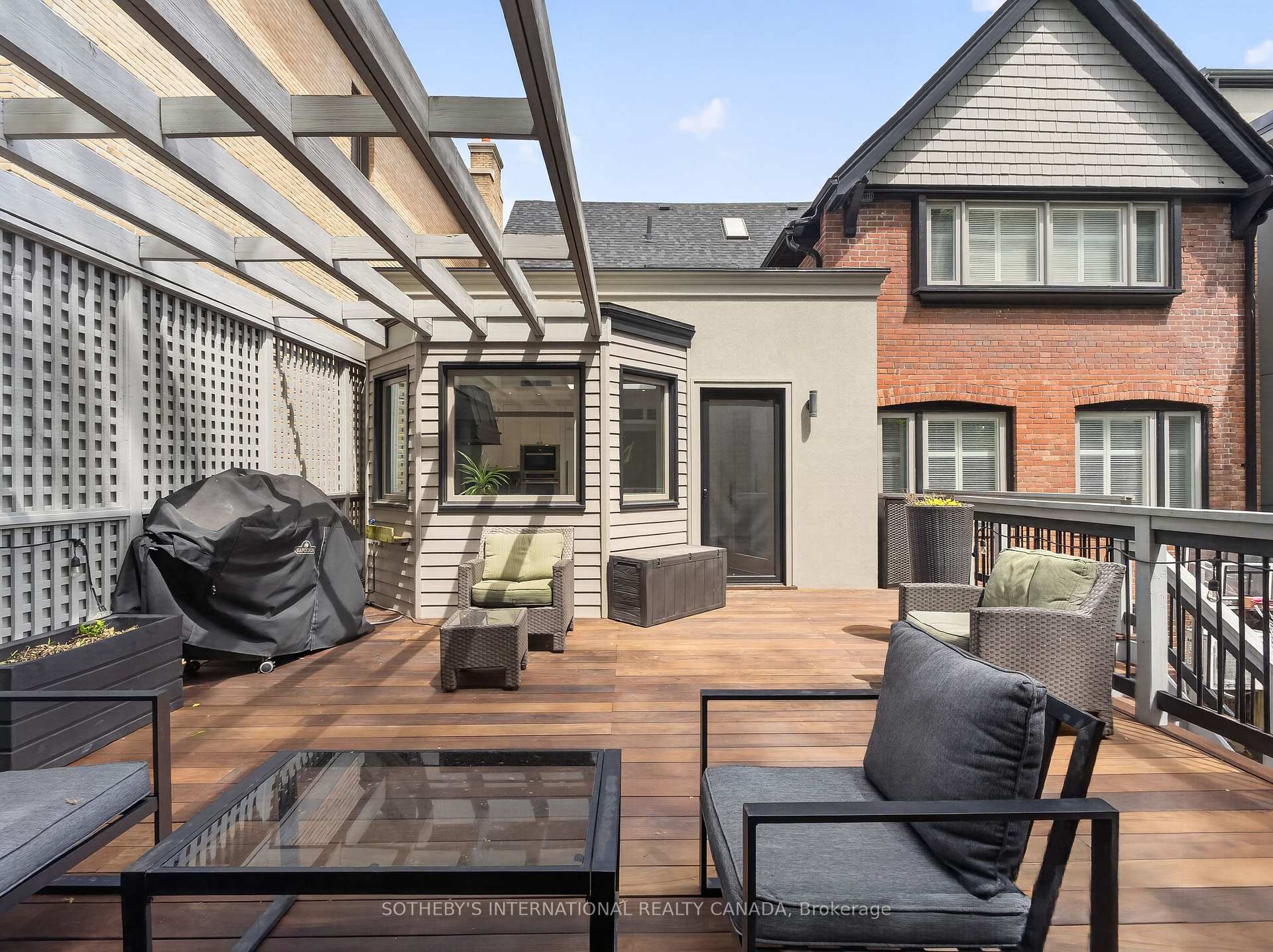 70 Oriole Road