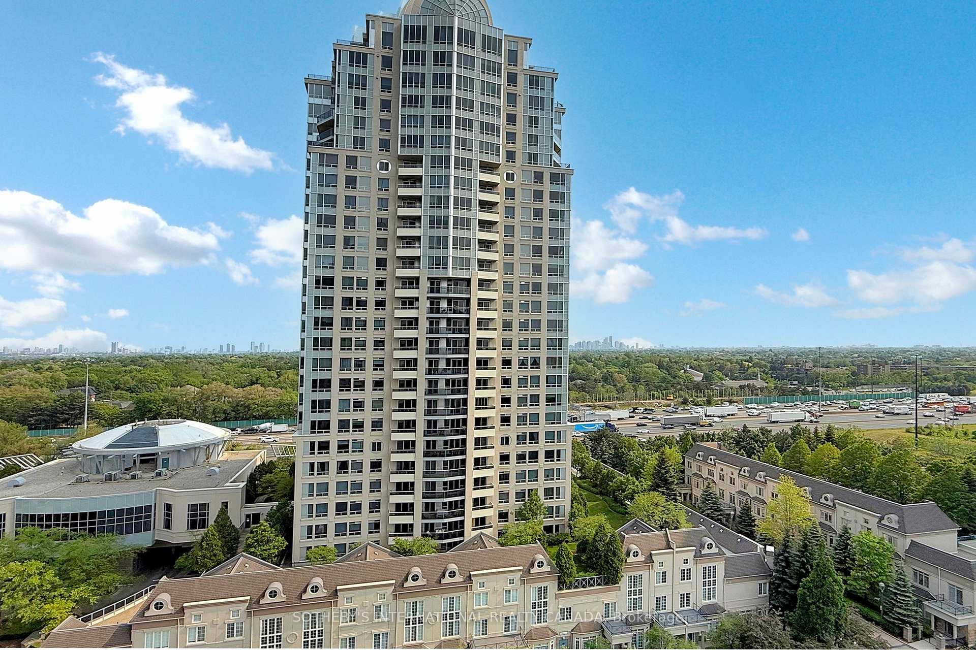 2 Rean Drive 1310