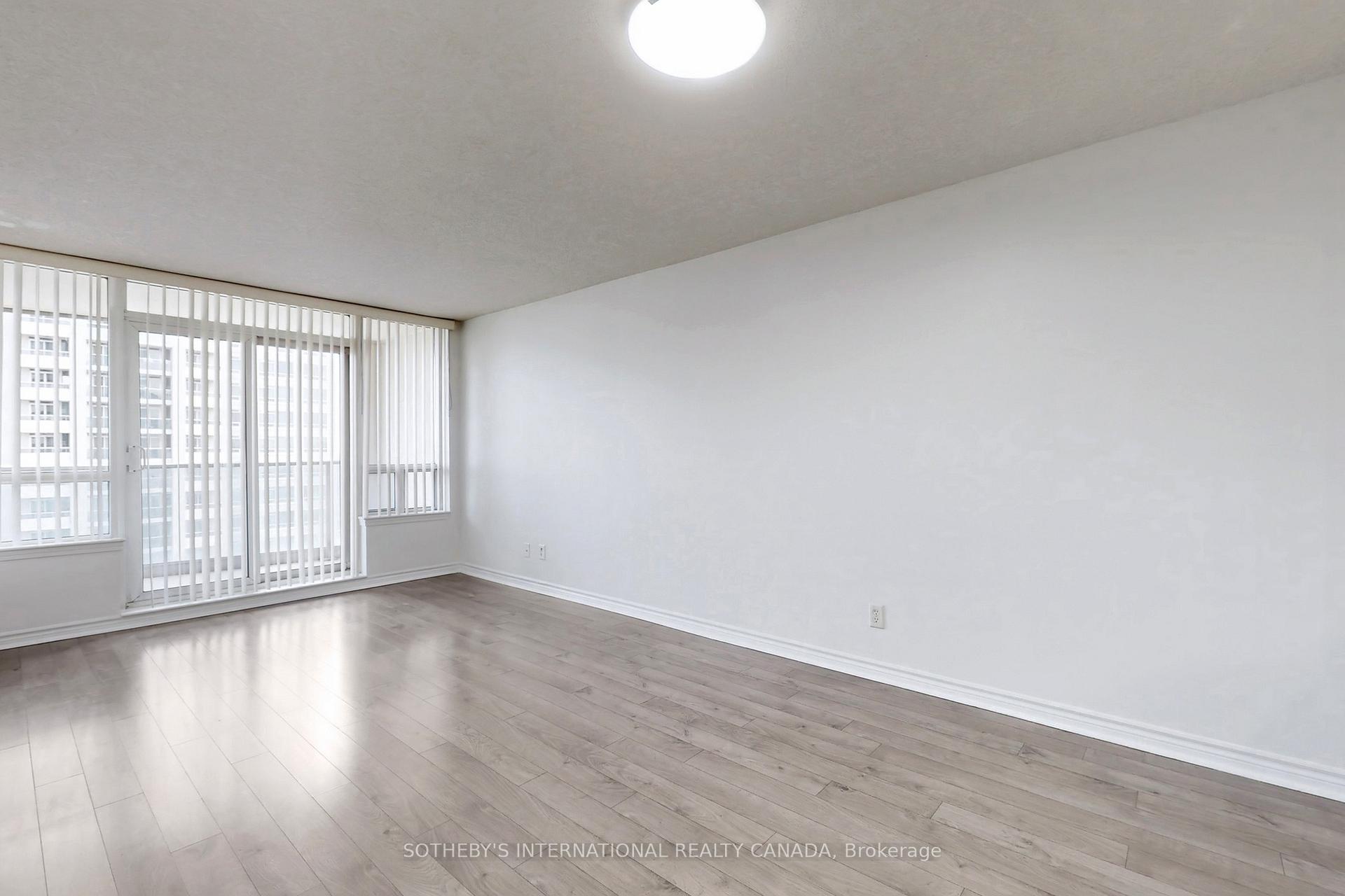 2 Rean Drive 1310