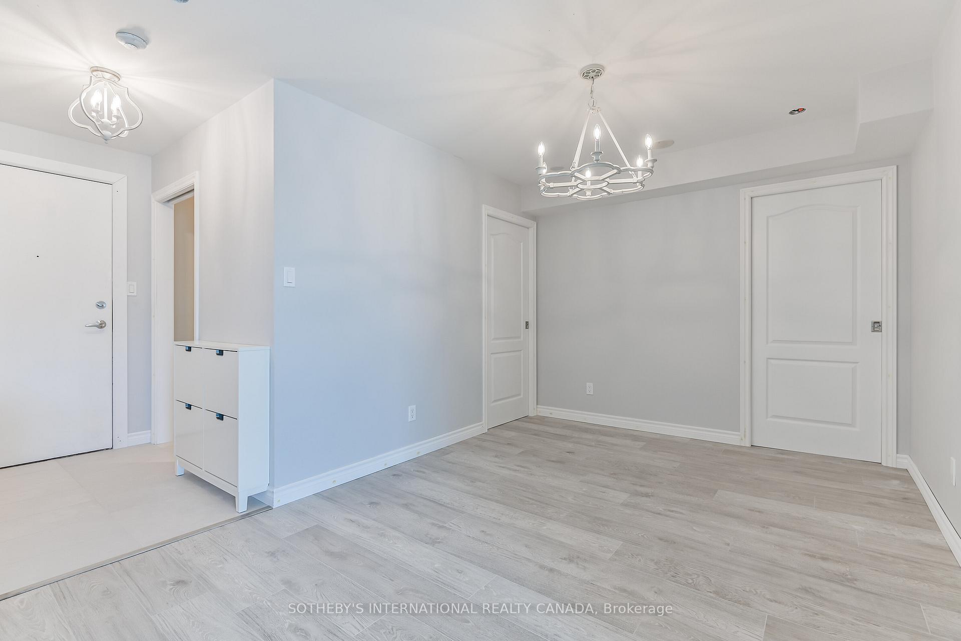 323 Richmond Street E 1208