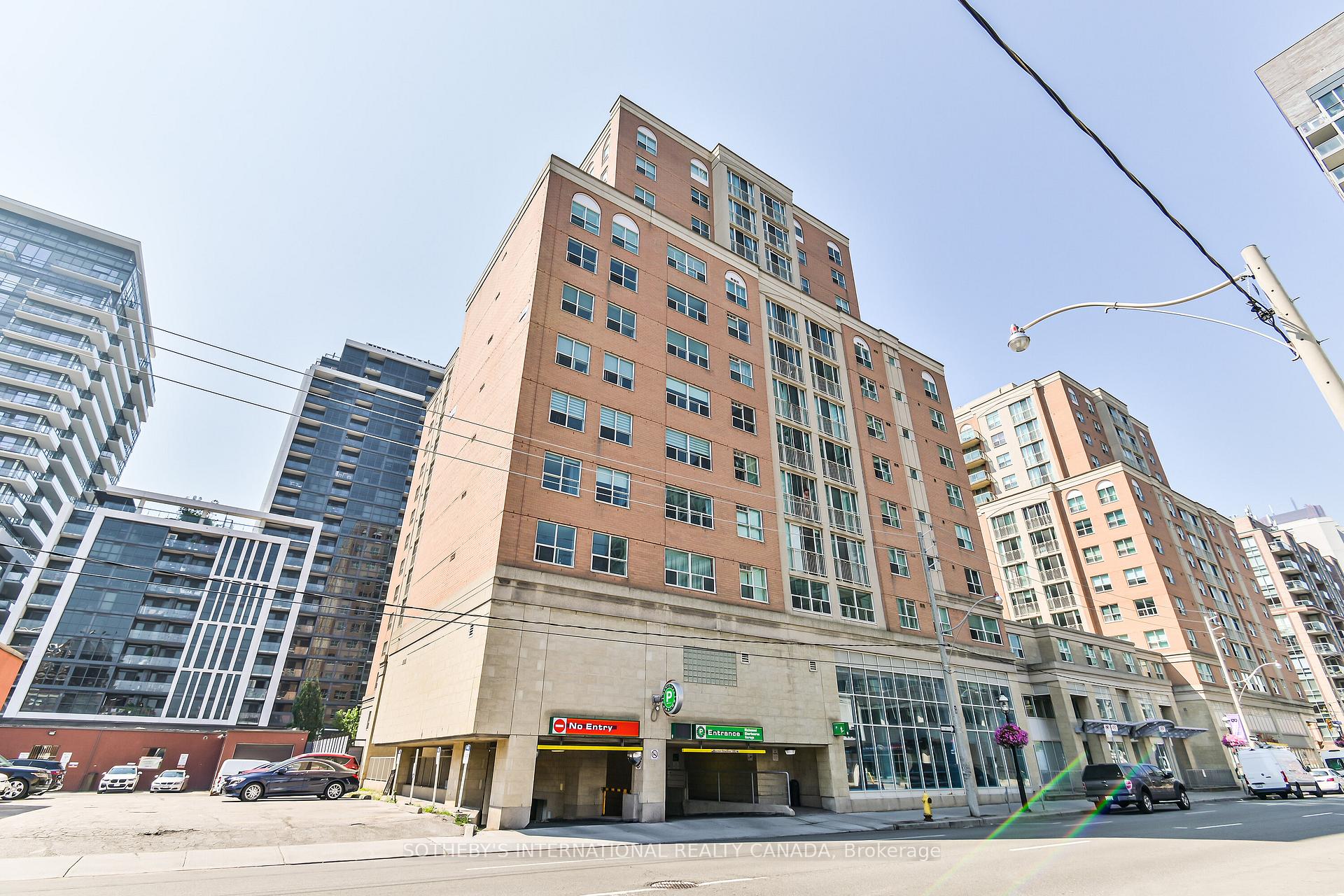 323 Richmond Street E 1208