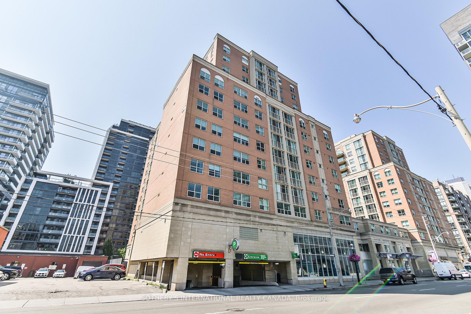 323 Richmond Street E 1208