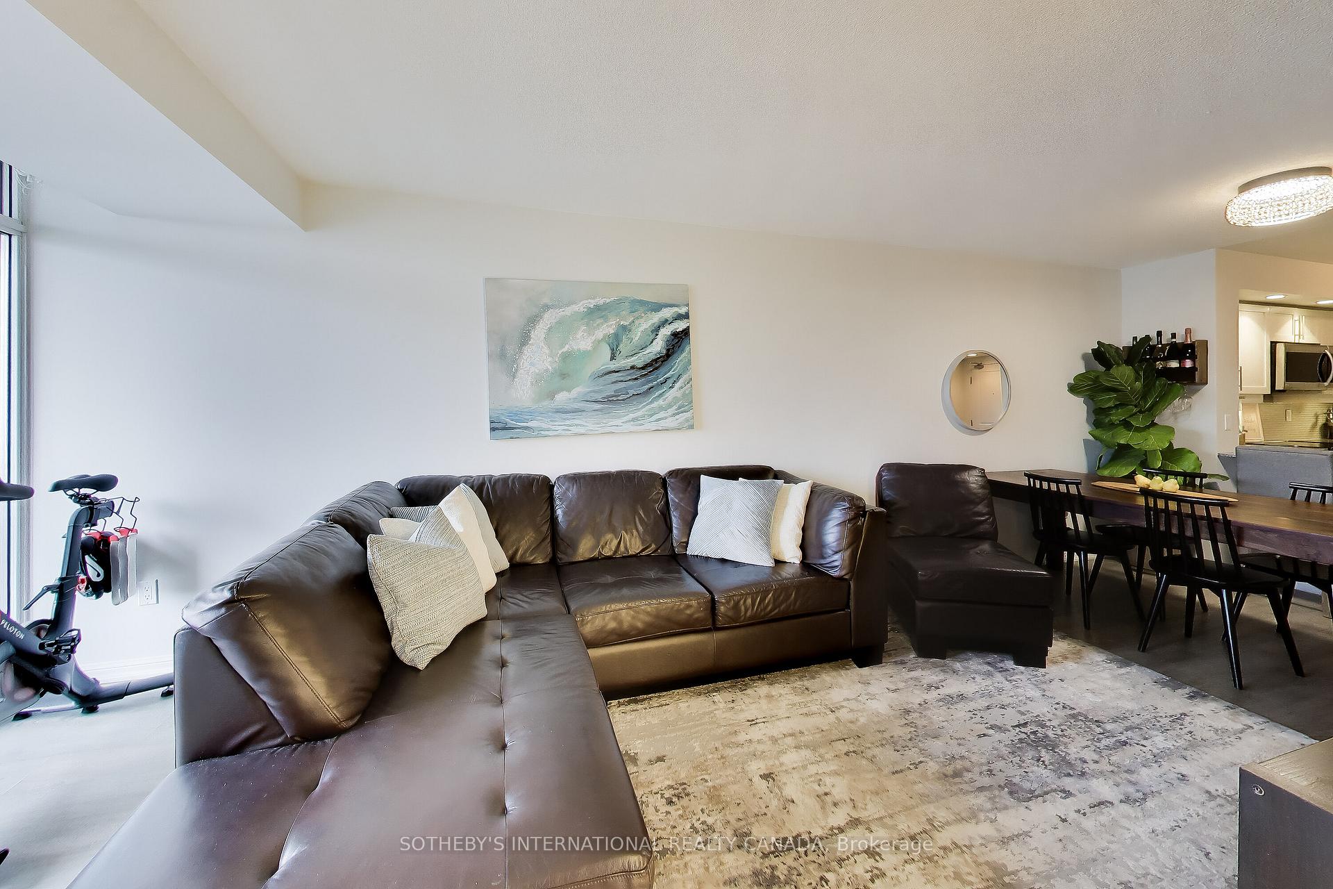 85 East Liberty Street 720