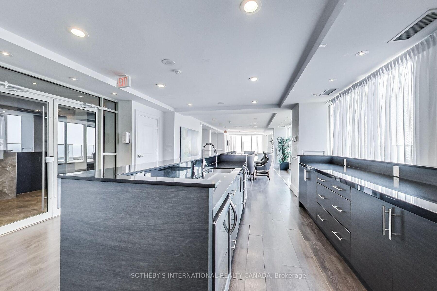 85 East Liberty Street 720