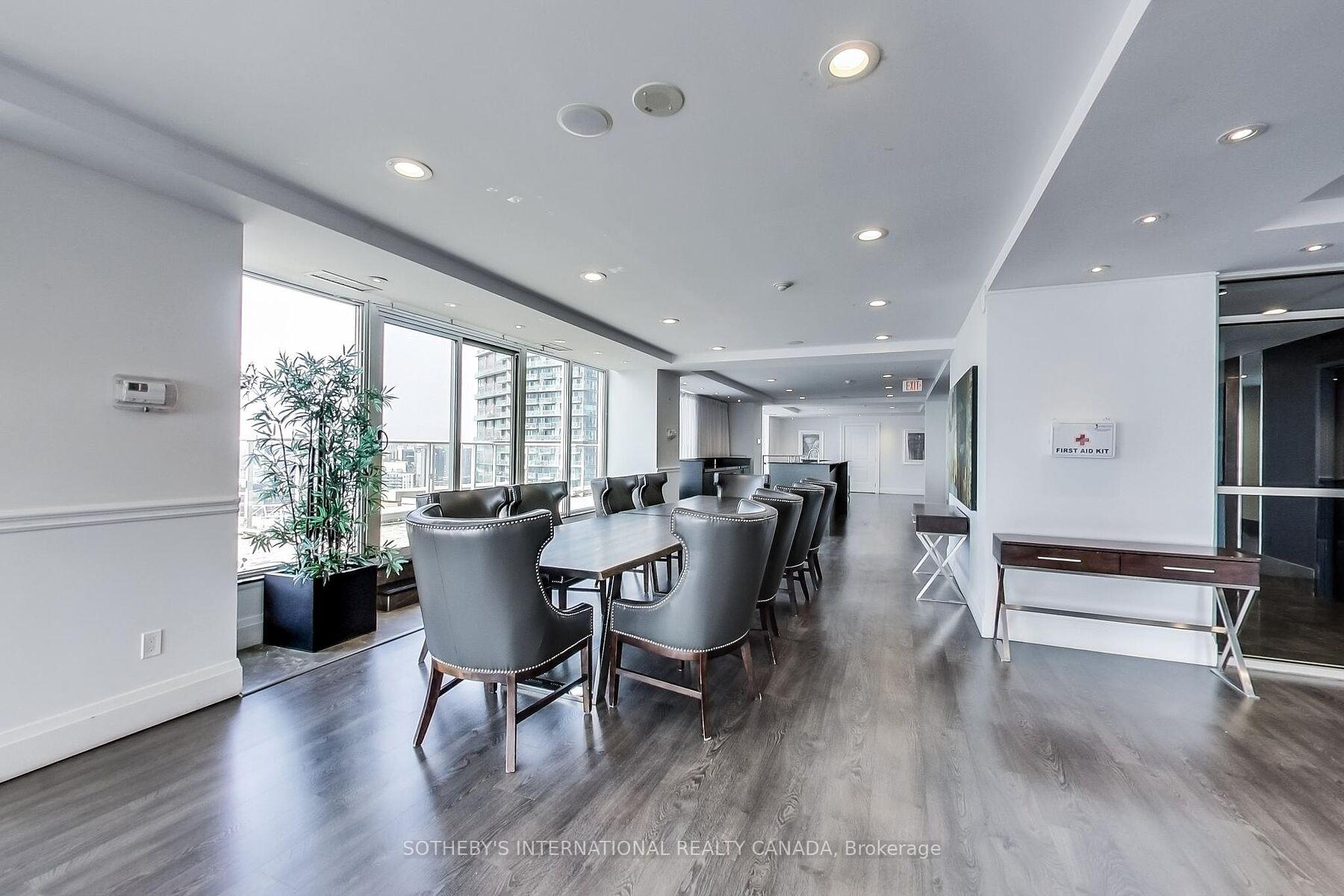 85 East Liberty Street 720