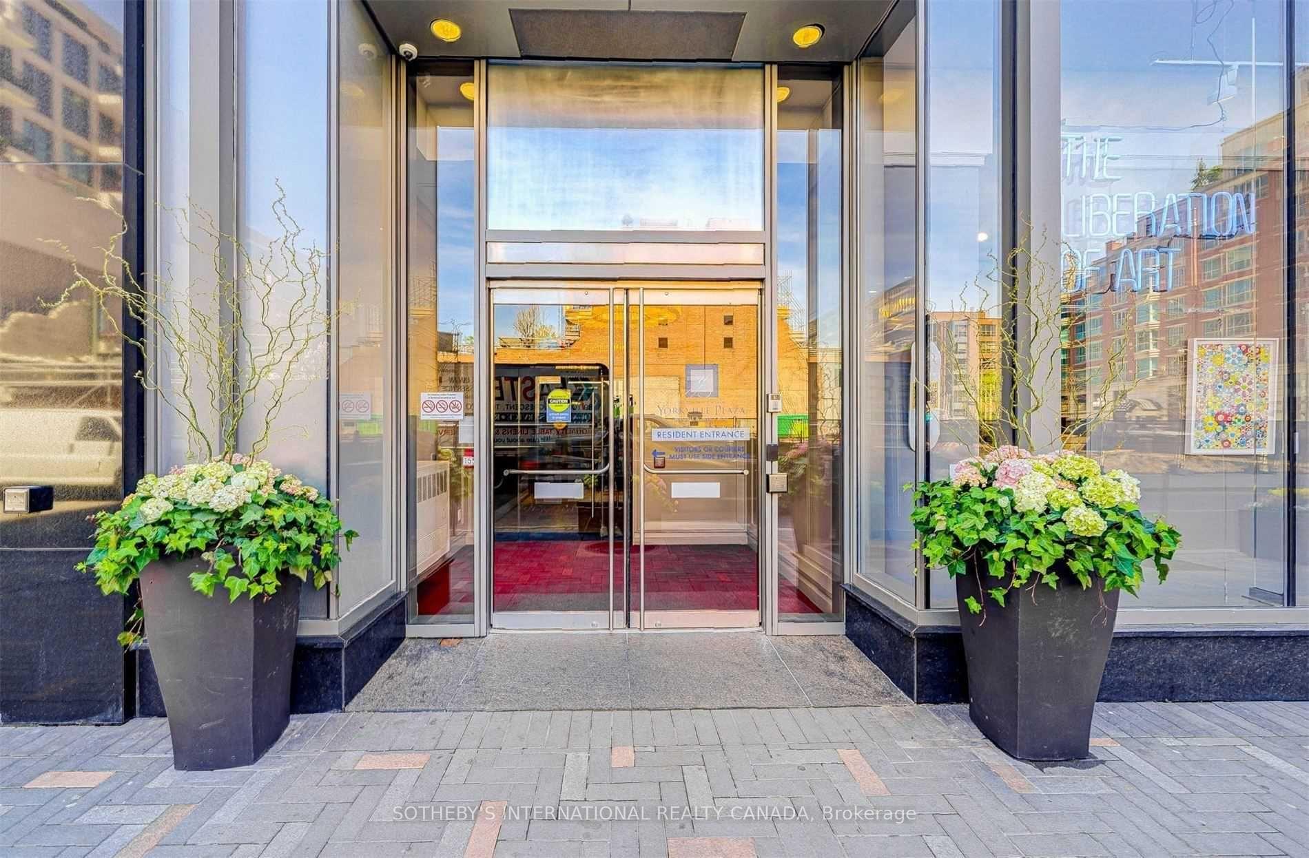 155 Yorkville Avenue 2018