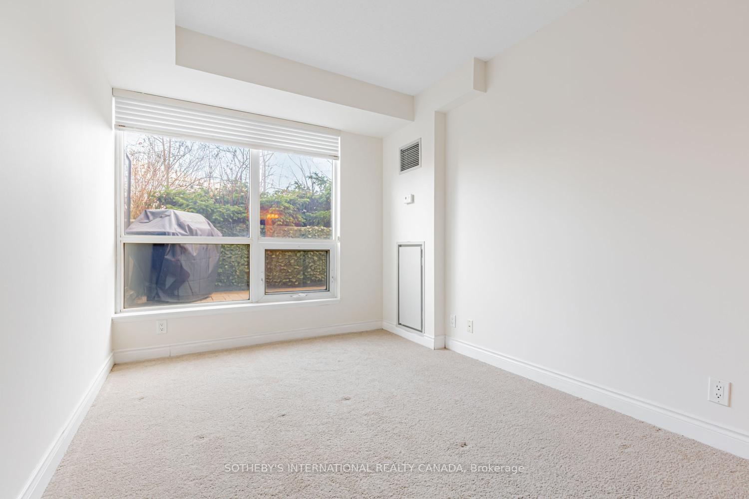 10 Delisle Avenue 327