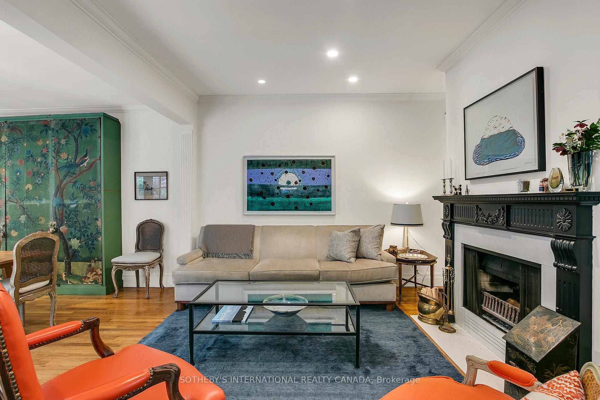 6 Bowman Street