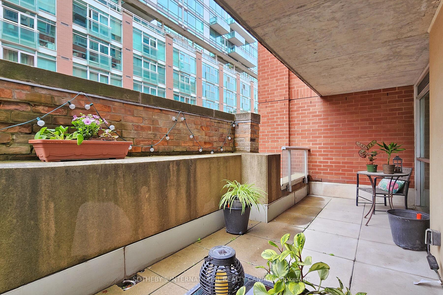230 King Street 410