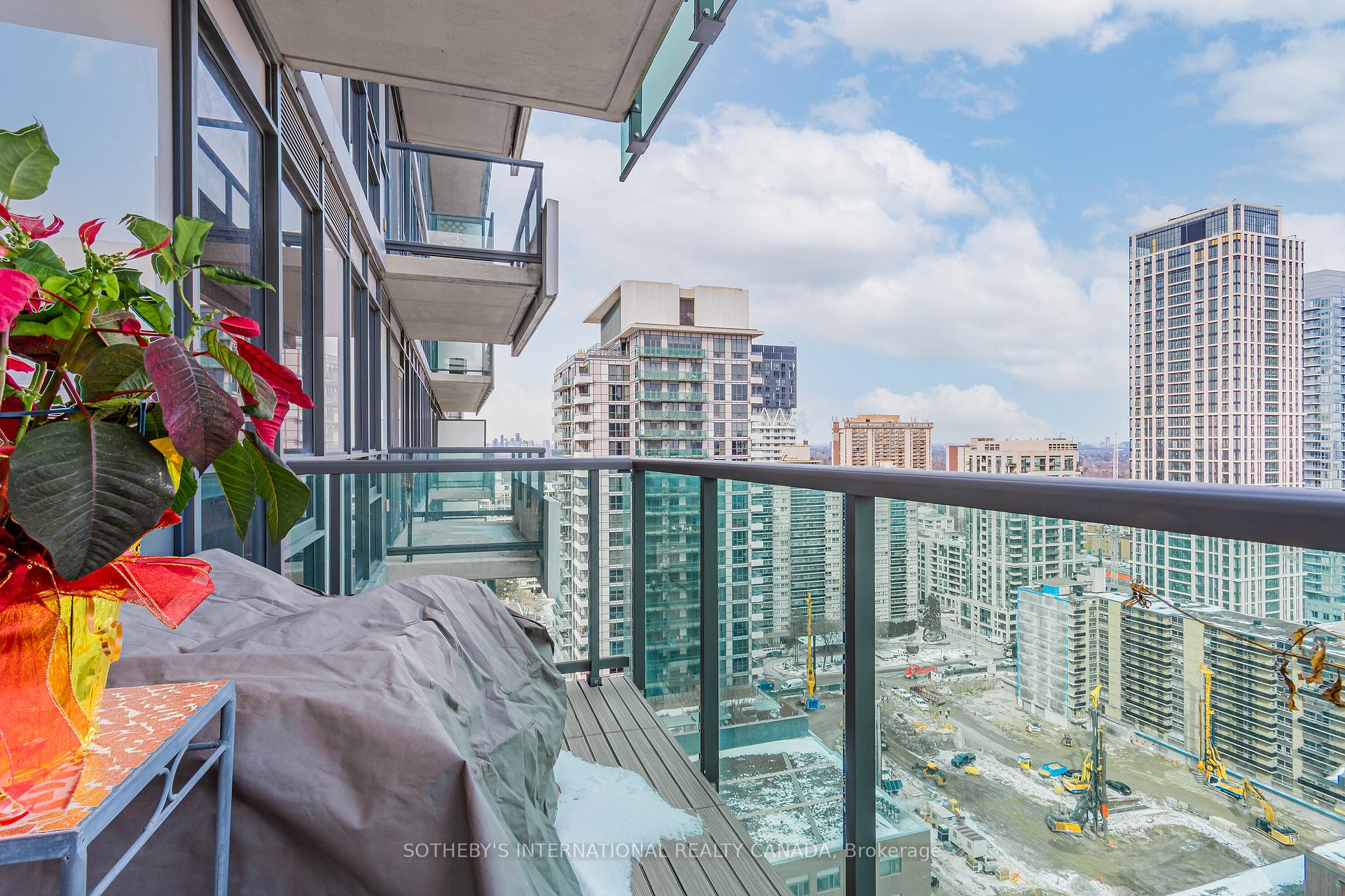 70 Roehampton Avenue 2014