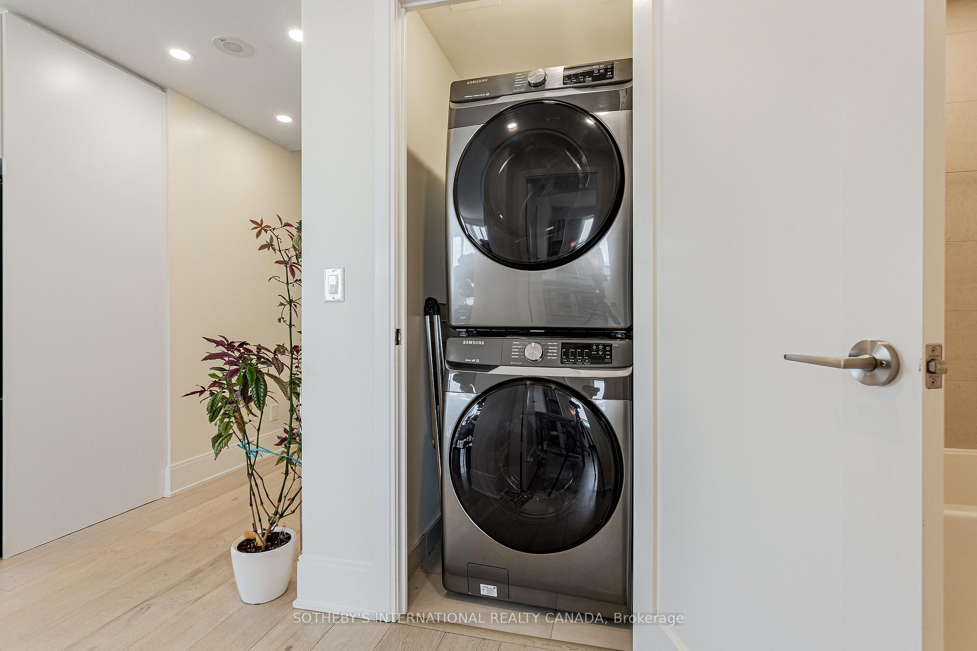 70 Roehampton Avenue 2014
