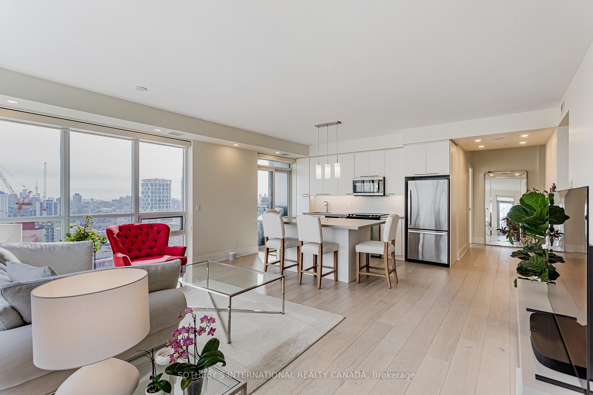 70 Roehampton Avenue 2014