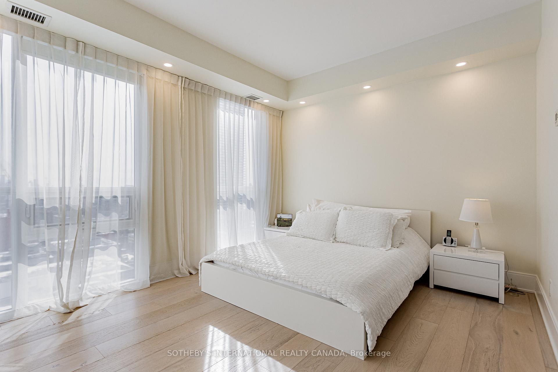 70 Roehampton Avenue 2014