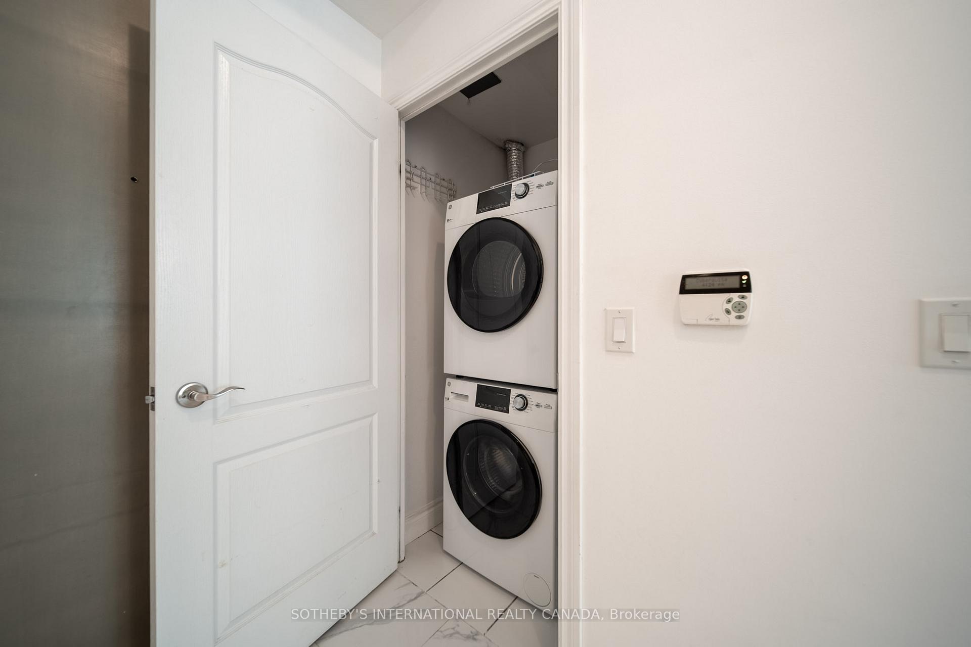 319 Merton Street 809