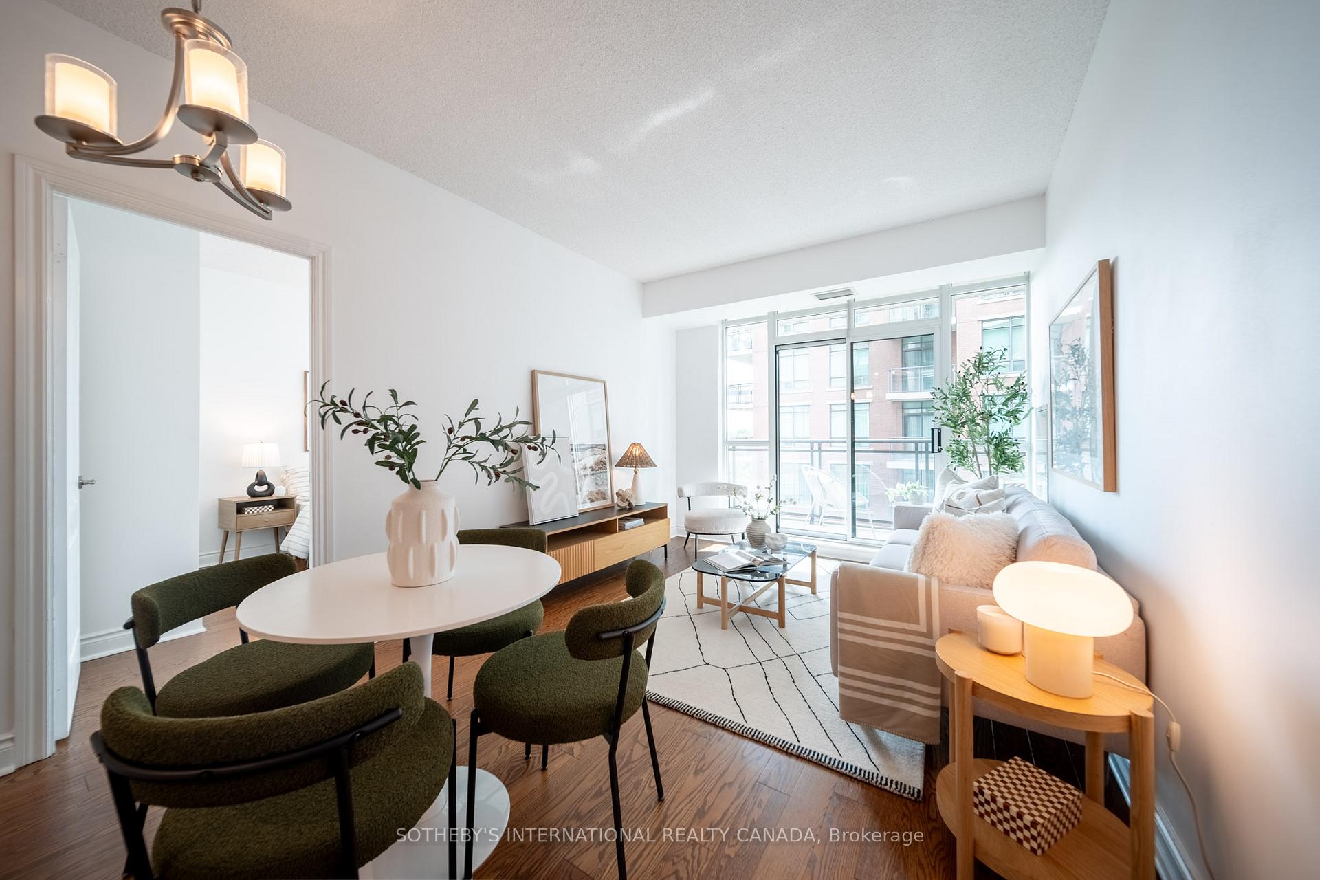 319 Merton Street 809