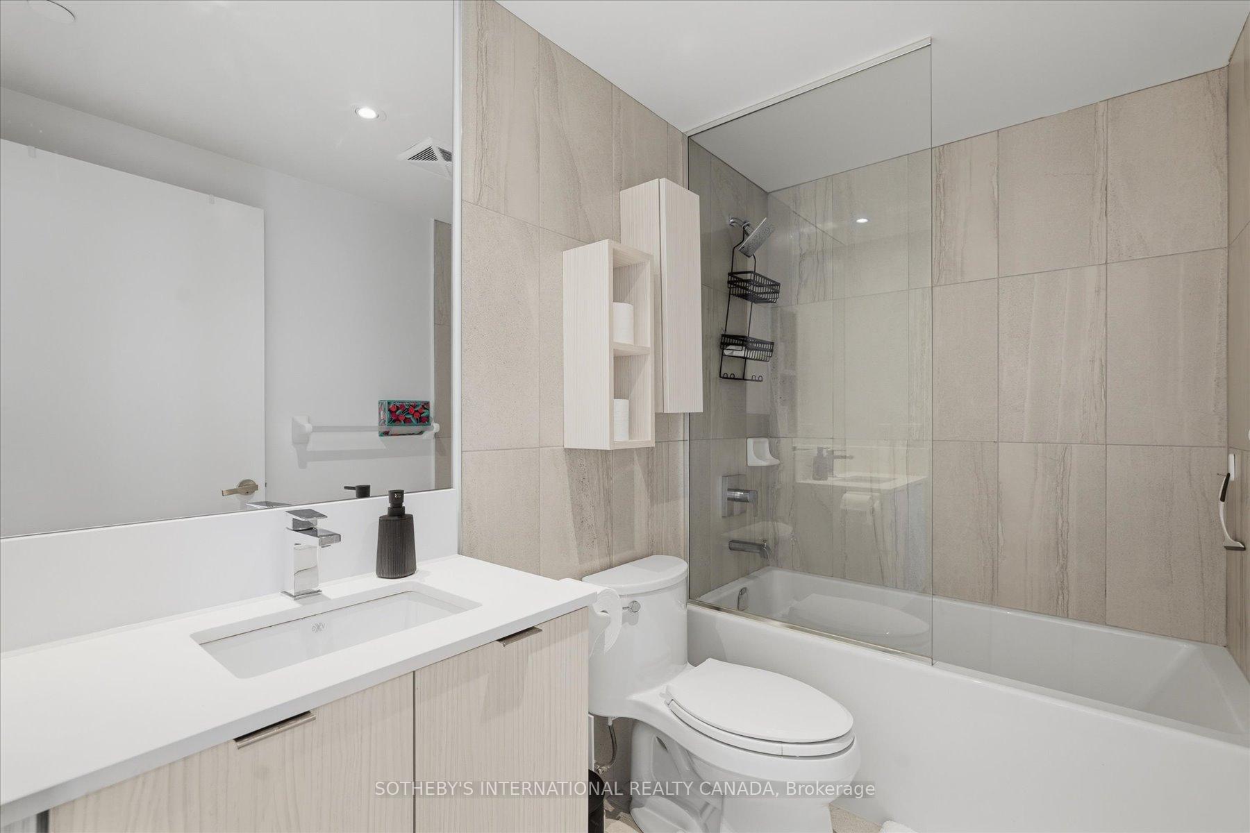 195 Redpath Avenue 2307