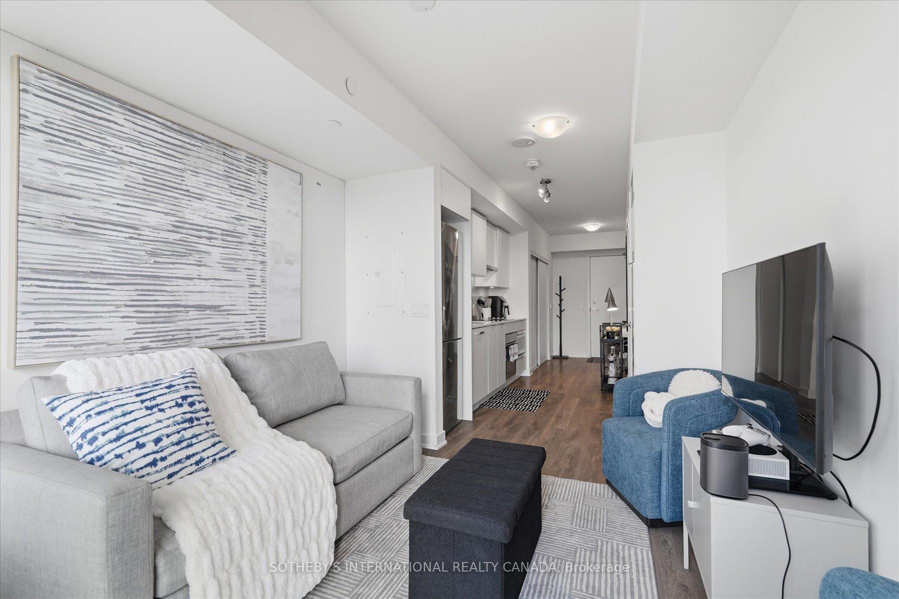 195 Redpath Avenue 2307