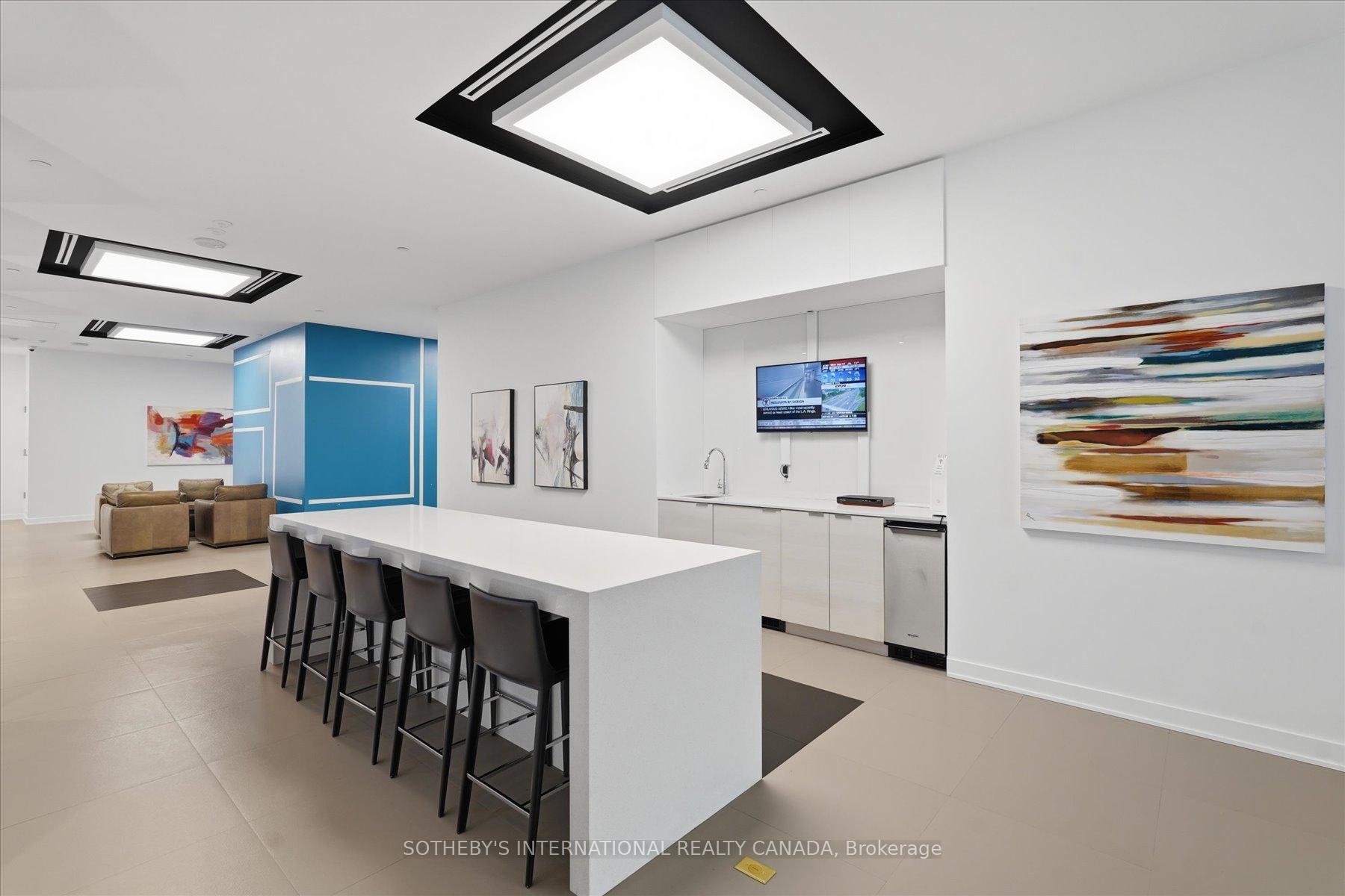 195 Redpath Avenue 2307