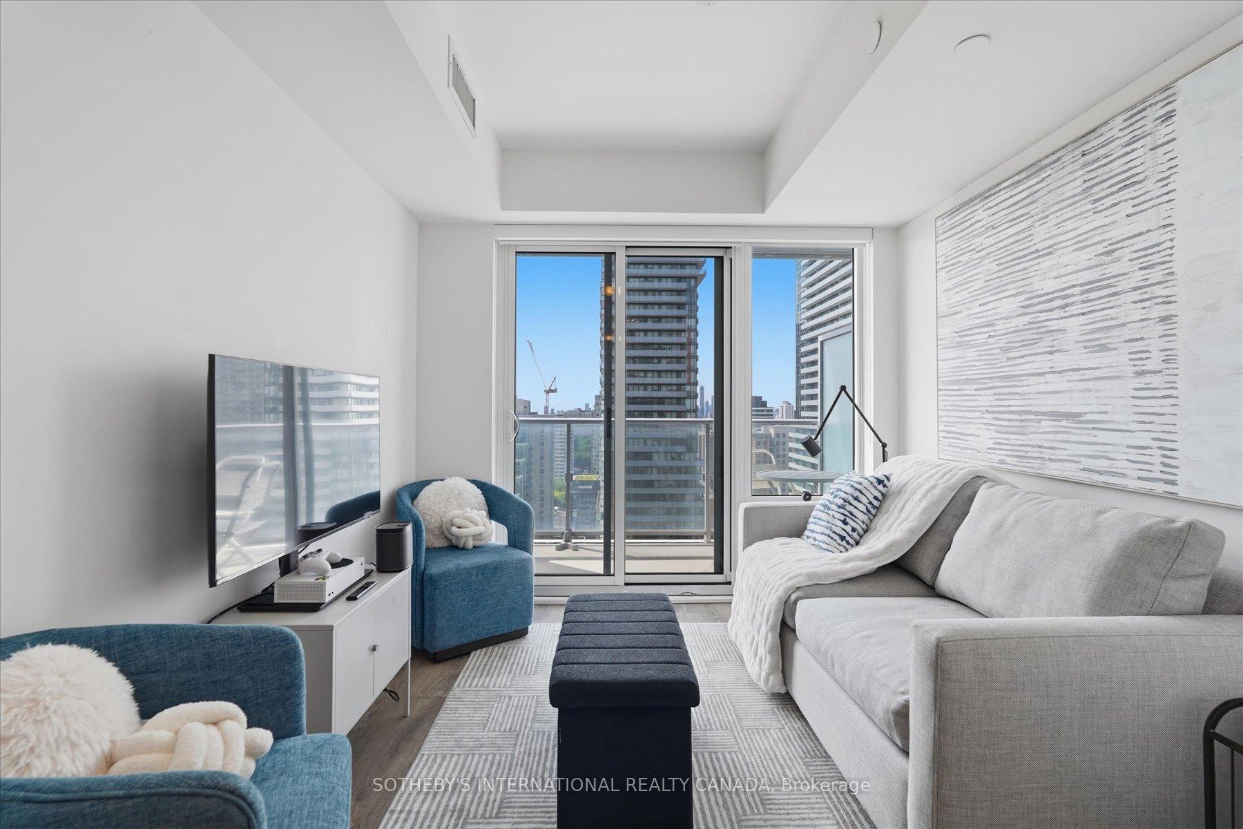 195 Redpath Avenue 2307
