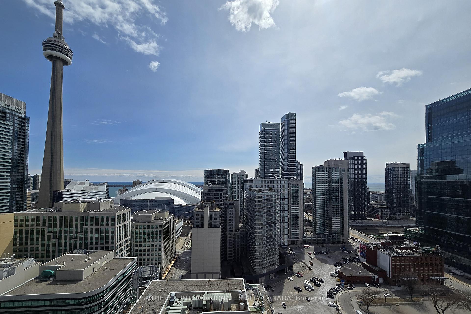 88 Blue Jays Way 2507