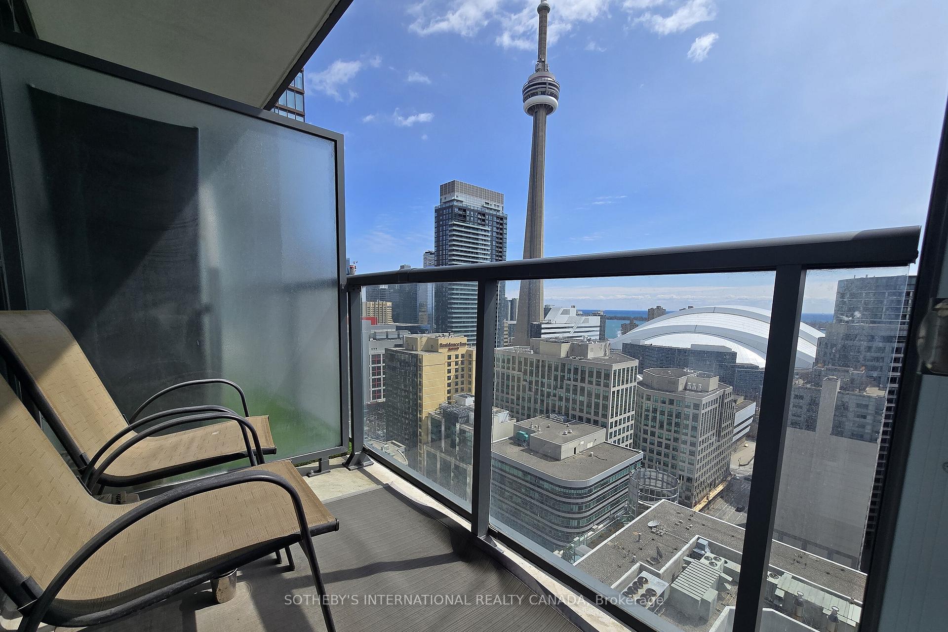 88 Blue Jays Way 2507