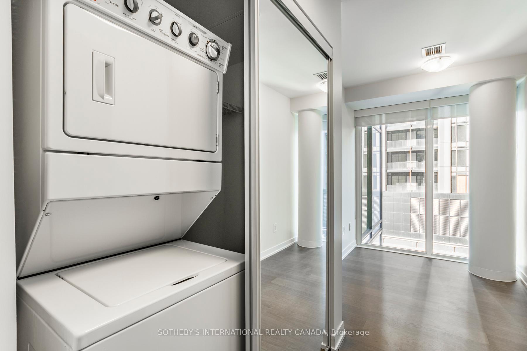 105 George Street 713