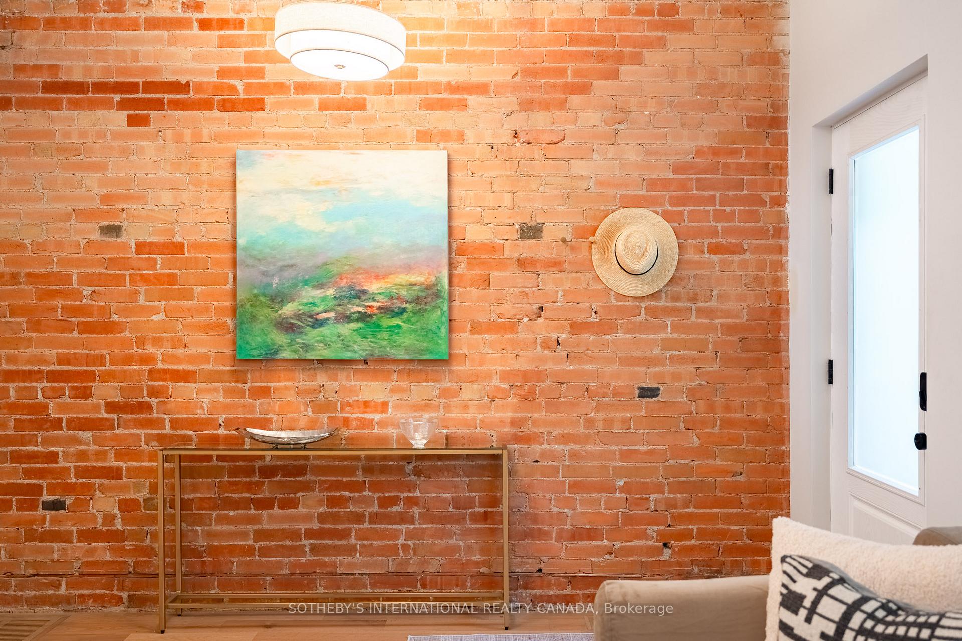 204 Grace Street, Toronto