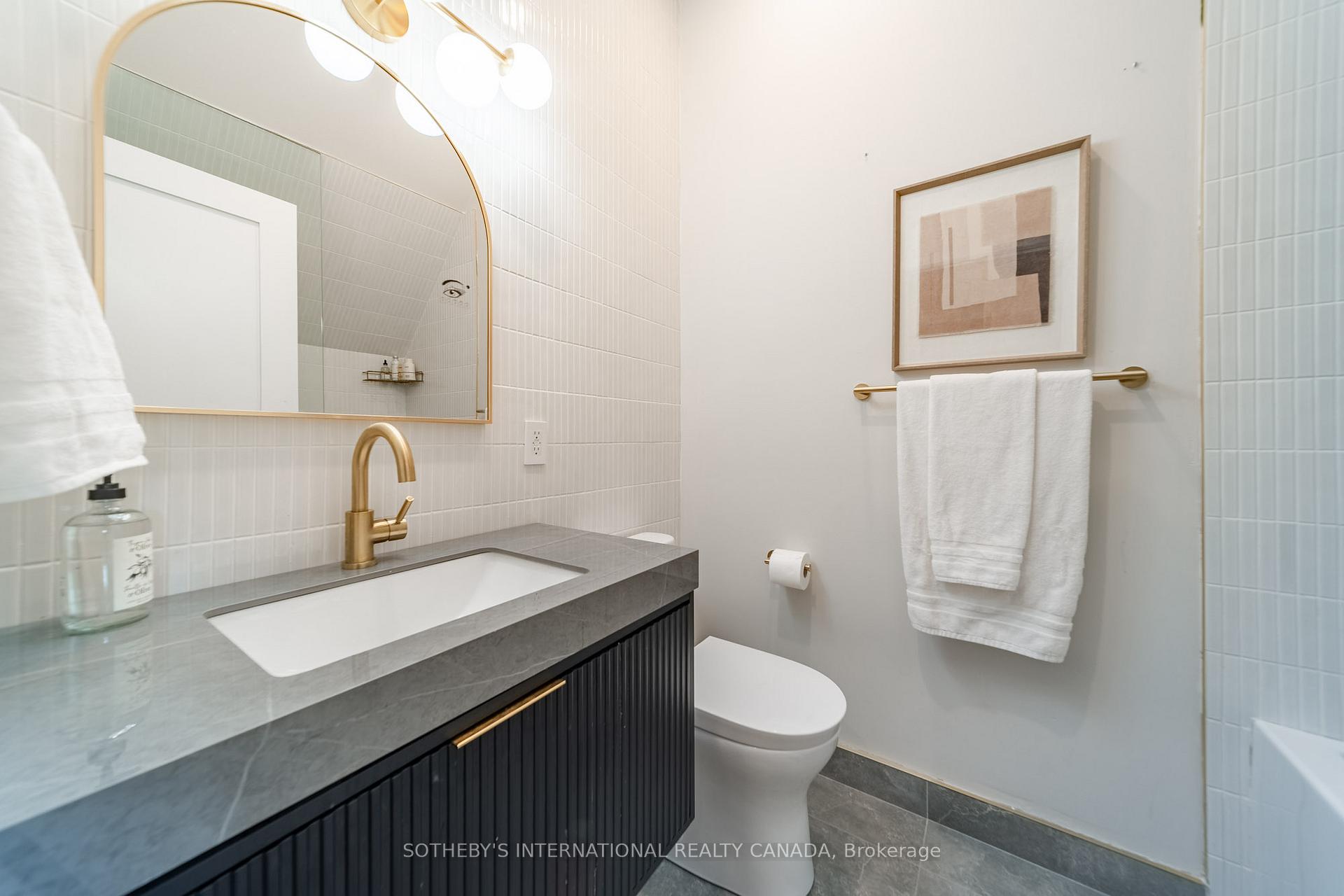 204 Grace Street, Toronto
