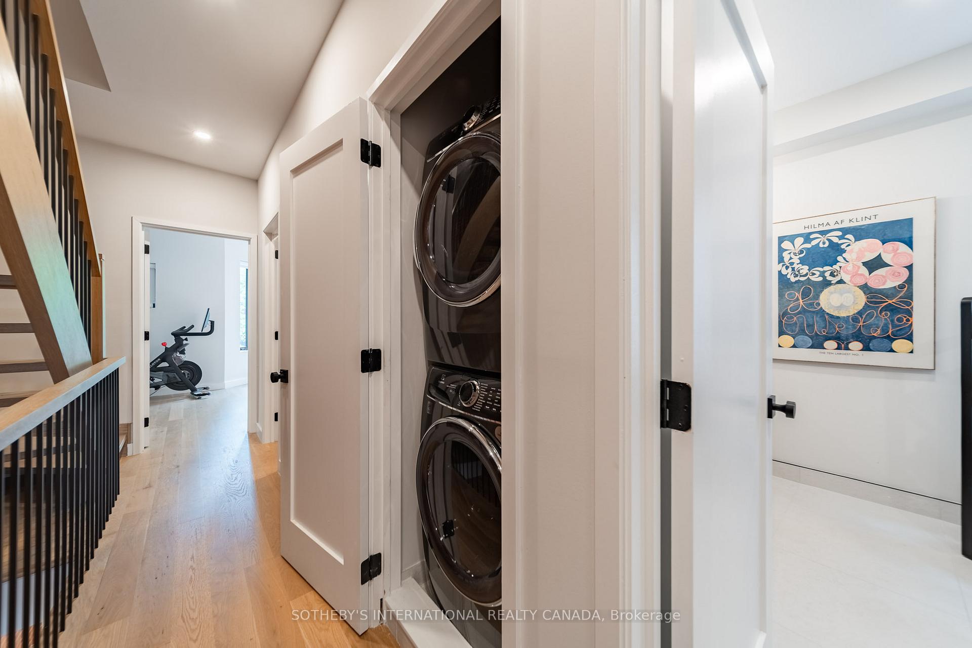 204 Grace Street, Toronto