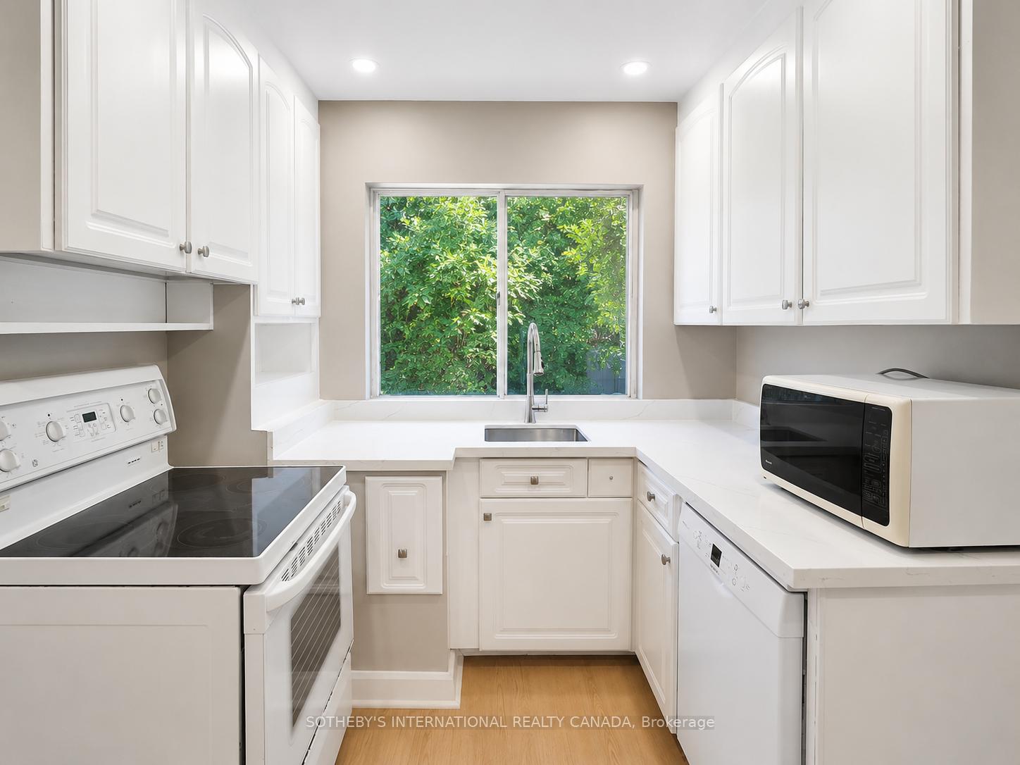 9 Lloydminster Crescent, Toronto