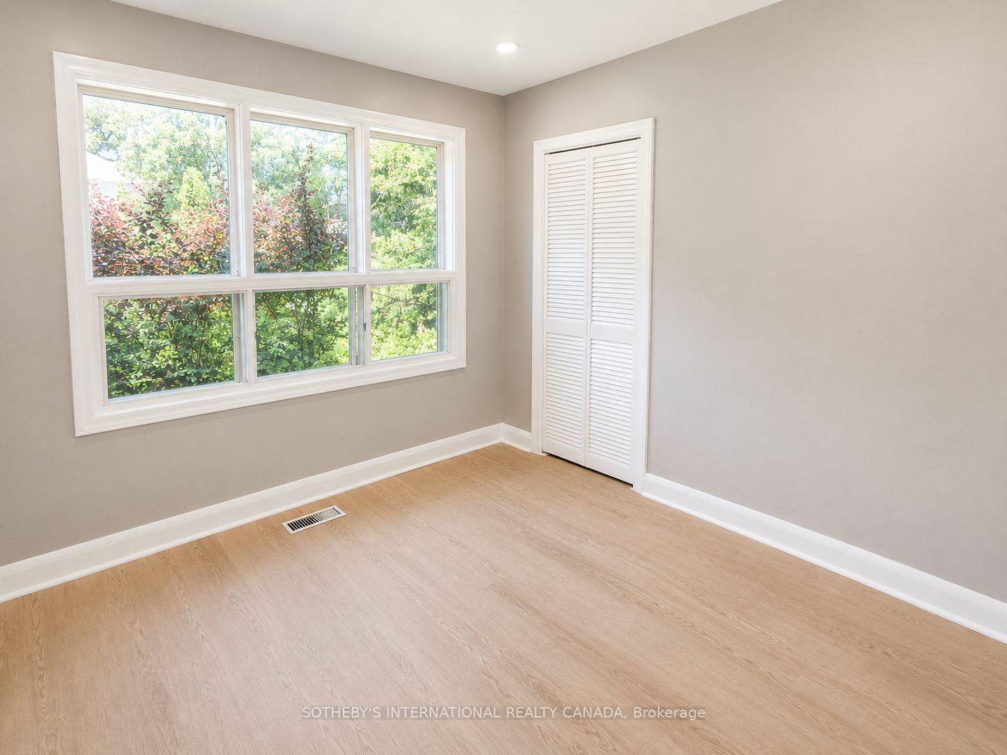 9 Lloydminster Crescent, Toronto