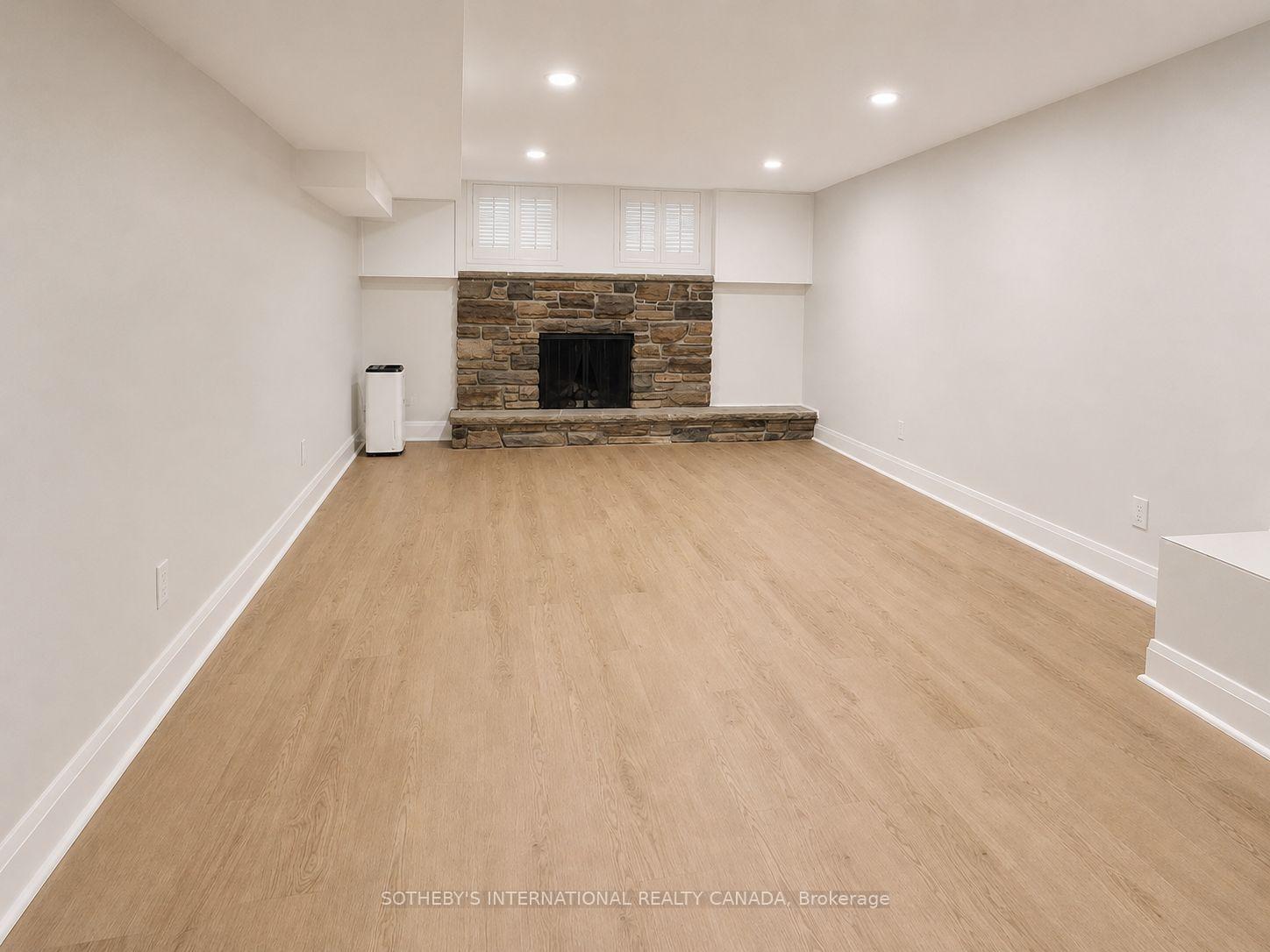 9 Lloydminster Crescent, Toronto
