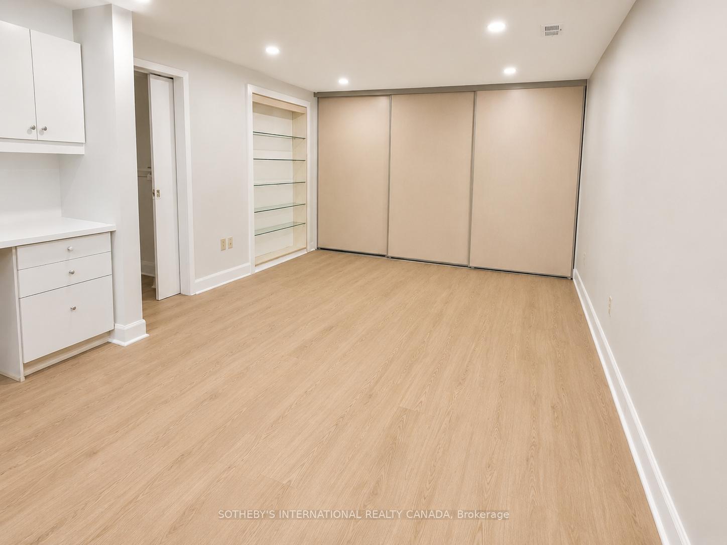 9 Lloydminster Crescent, Toronto