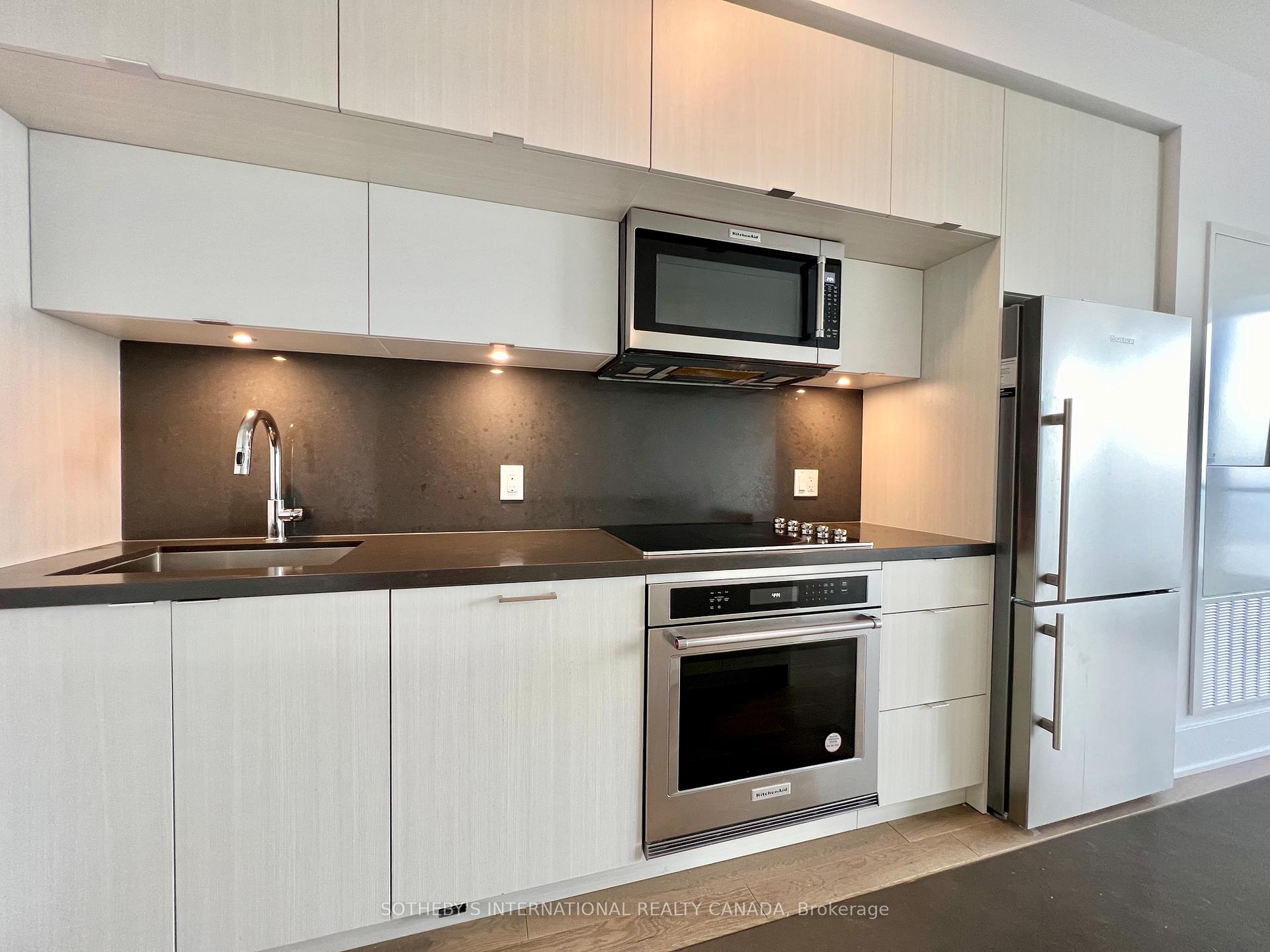 585 Bloor Street E 4215, Toronto Unit: 4215