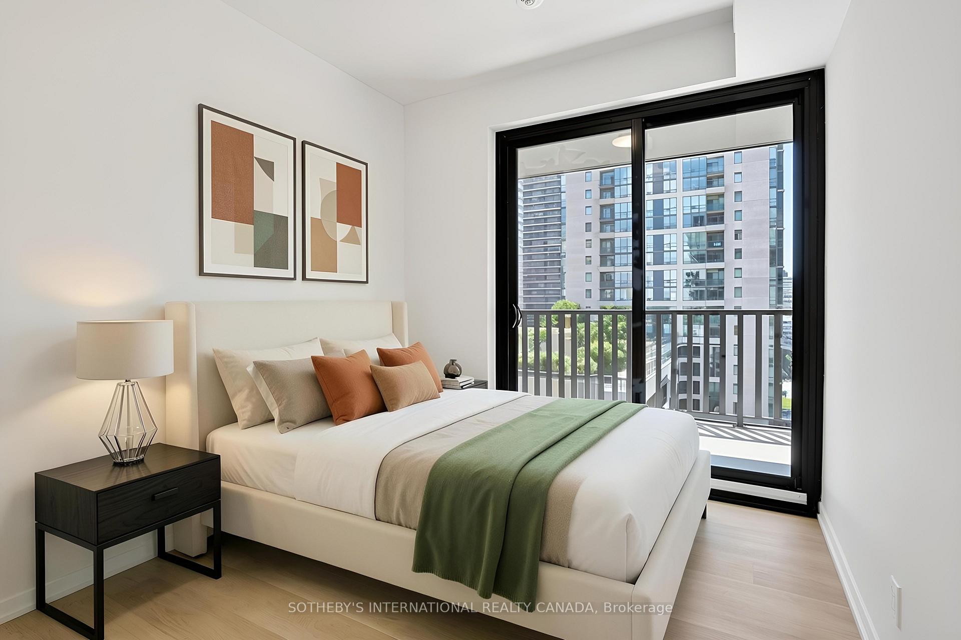 109 Erskine Avenue 1110, Toronto Unit: 1110