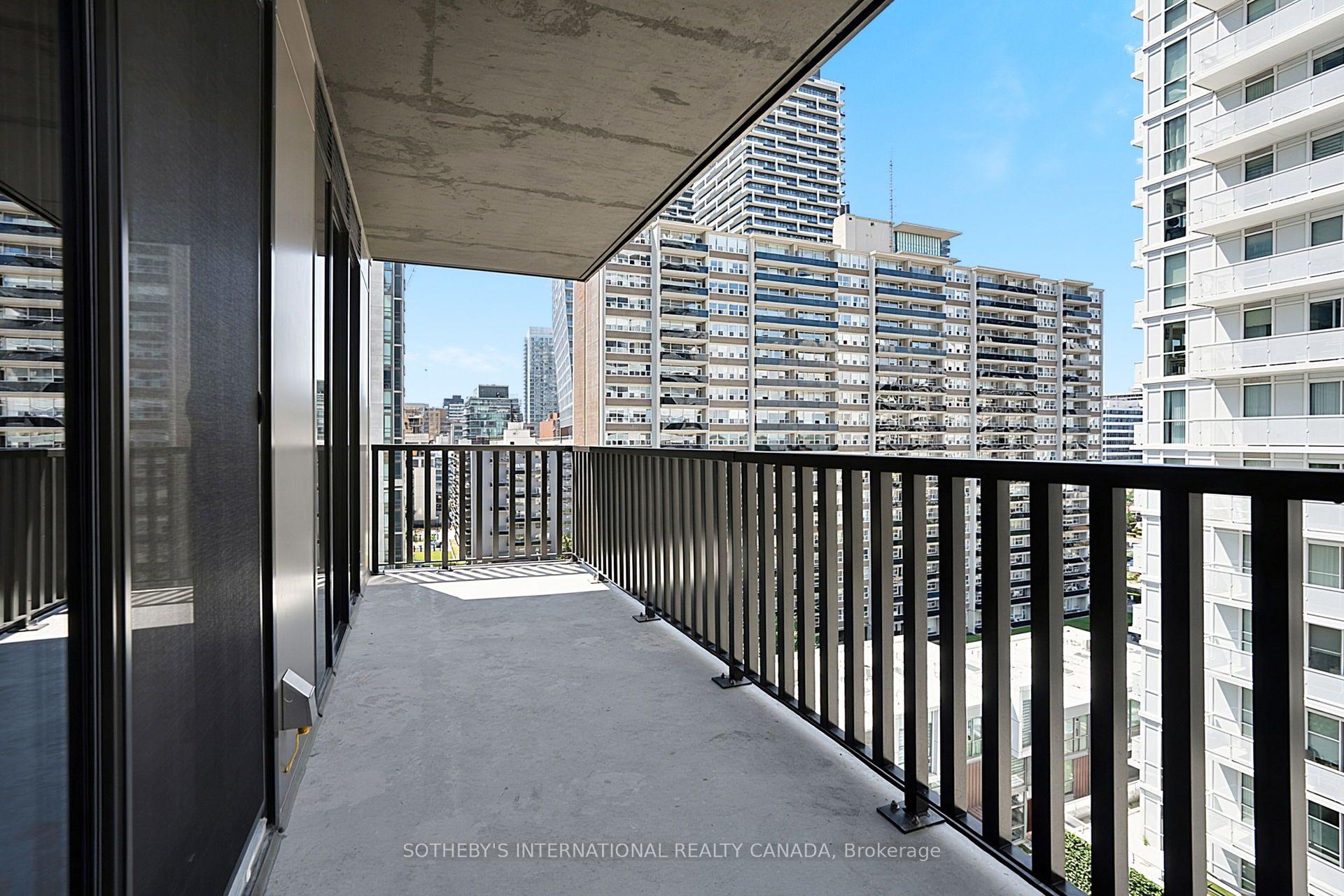 109 Erskine Avenue 1110, Toronto Unit: 1110