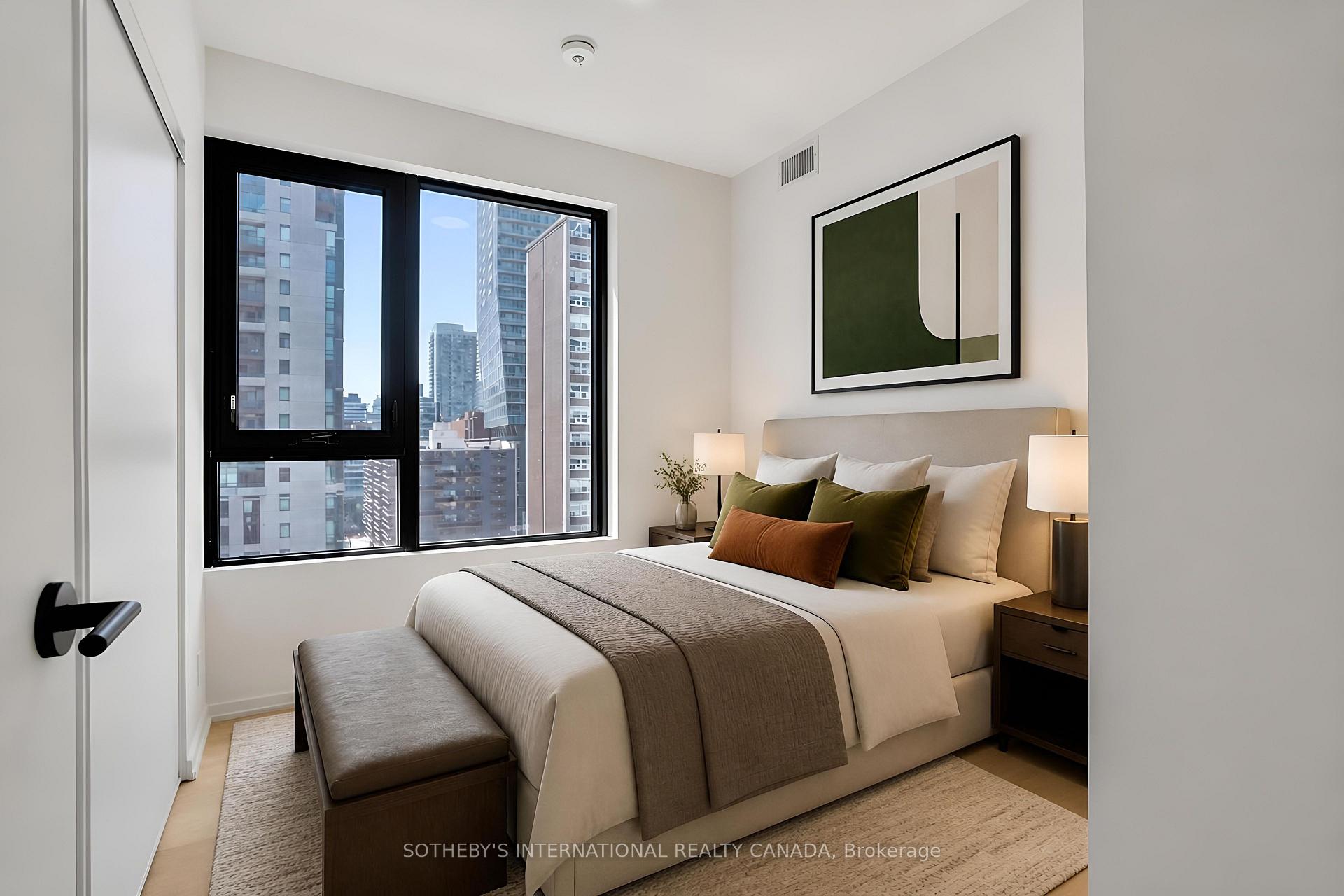 109 Erskine Avenue 1110, Toronto Unit: 1110