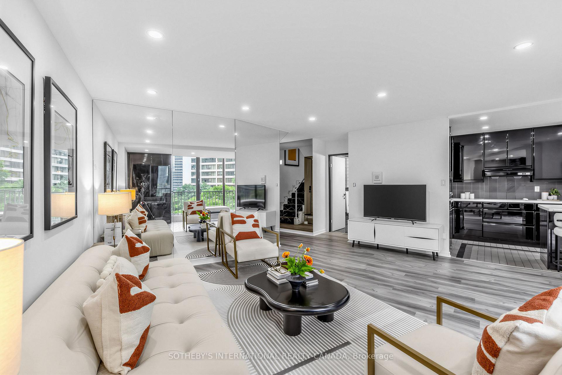 33 Harbour Square 1008, Toronto Unit: 1008