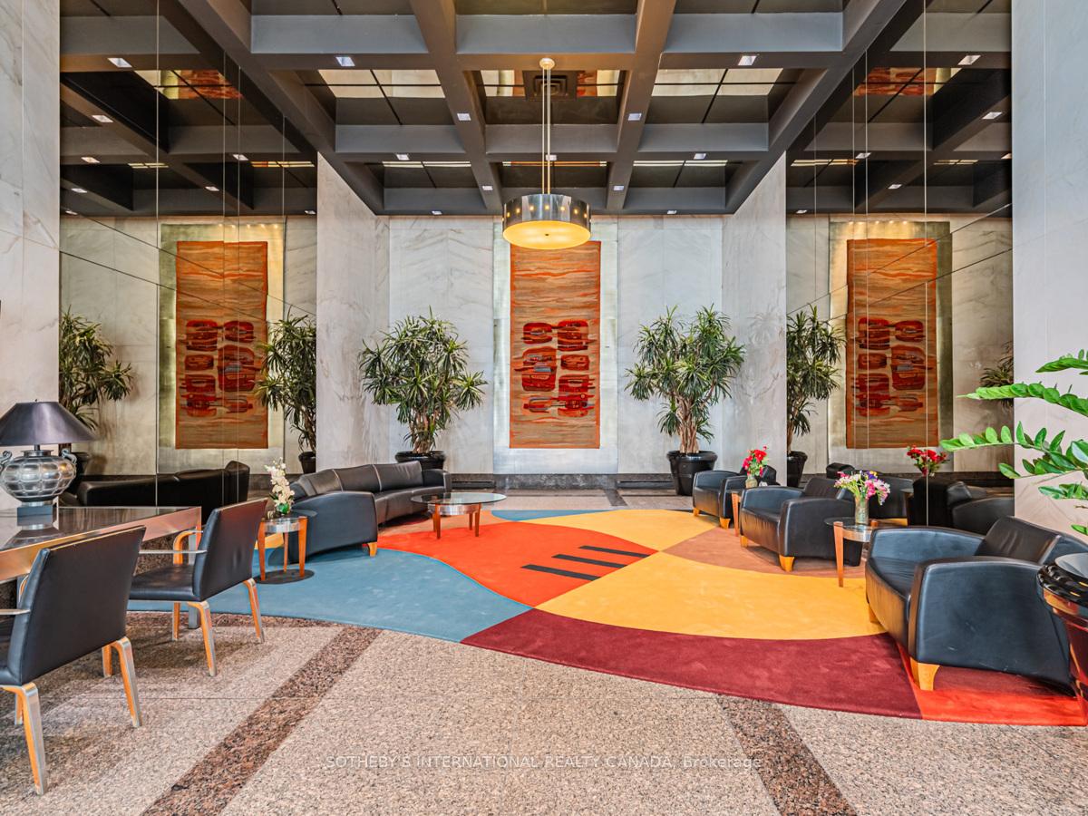 33 Harbour Square 1008, Toronto Unit: 1008