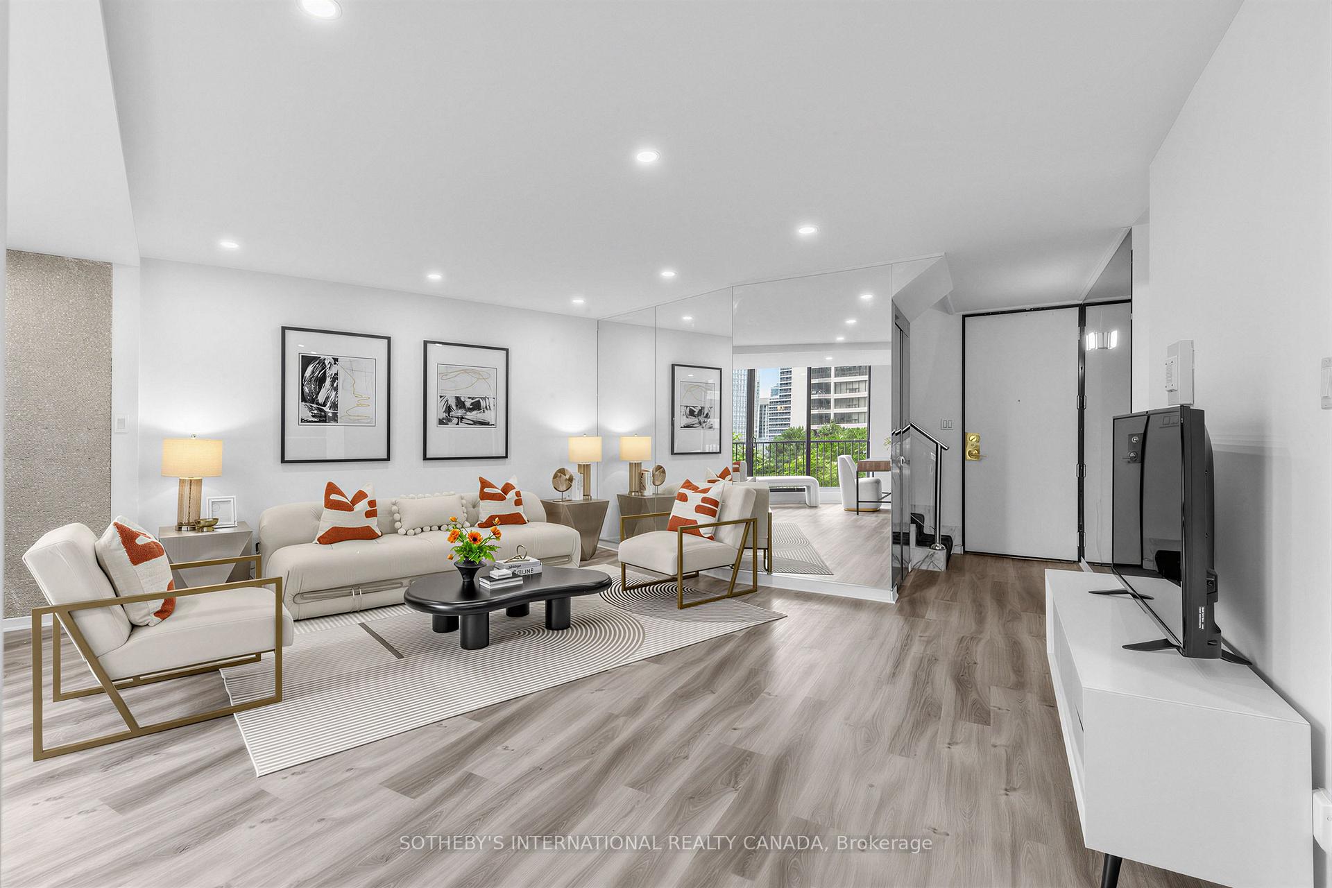 33 Harbour Square 1008, Toronto Unit: 1008