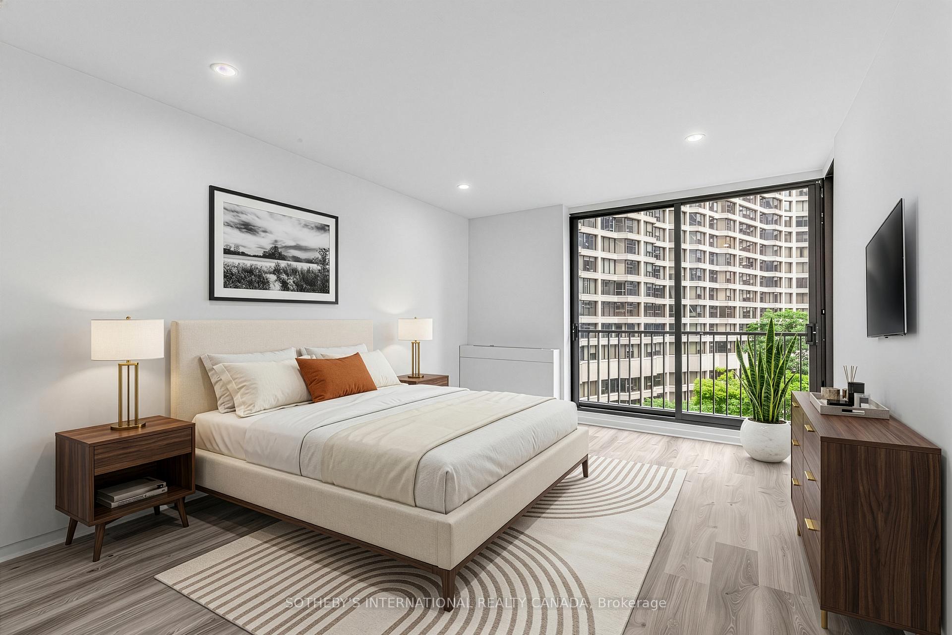 33 Harbour Square 1008, Toronto Unit: 1008