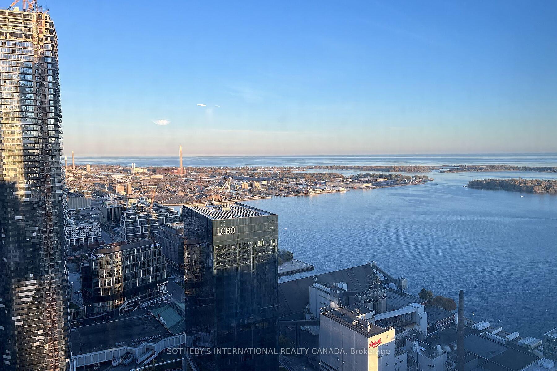 28 Freeland Street 4807, Toronto Unit: 4807