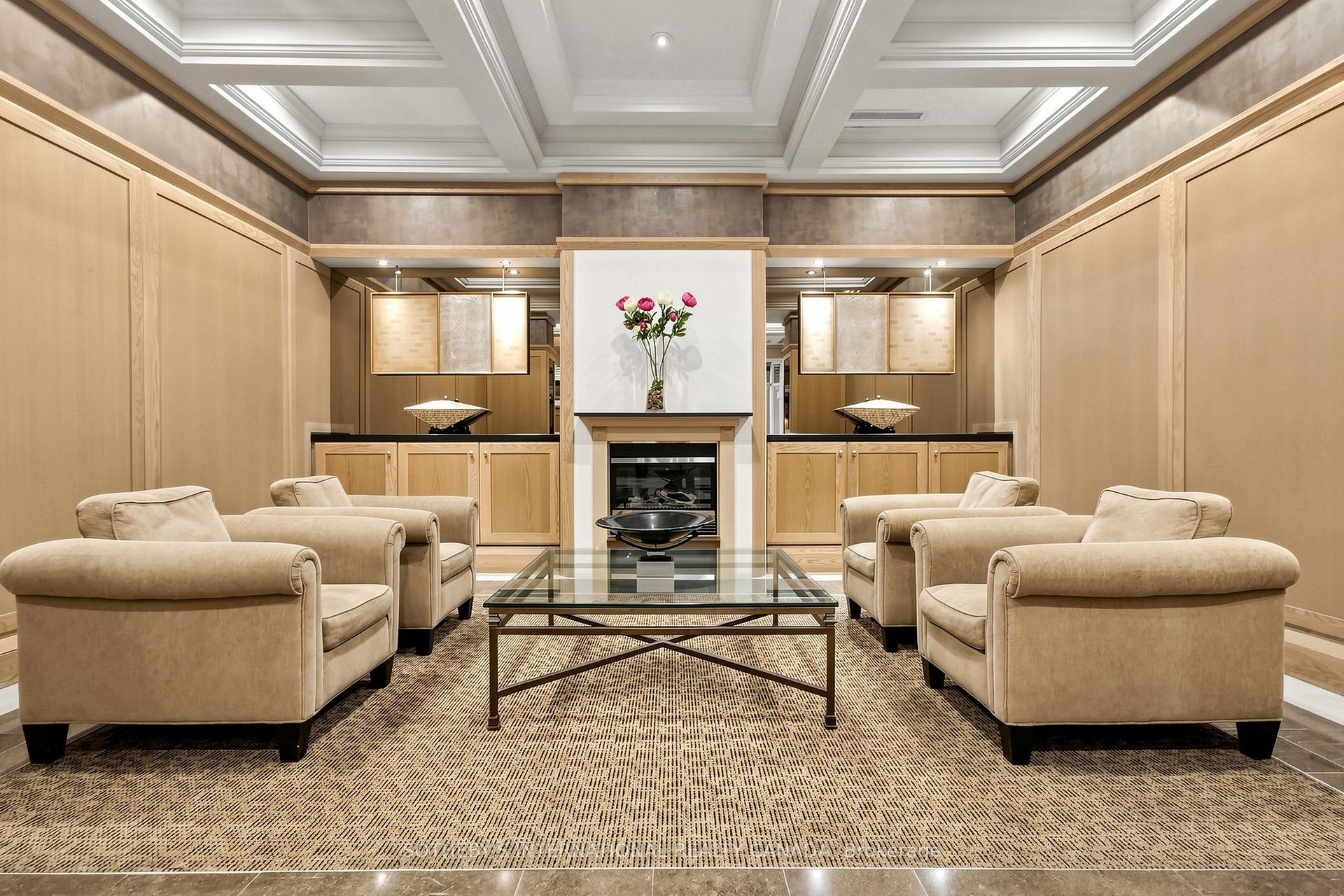 909 Bay Street 2303, Toronto Unit: 2303