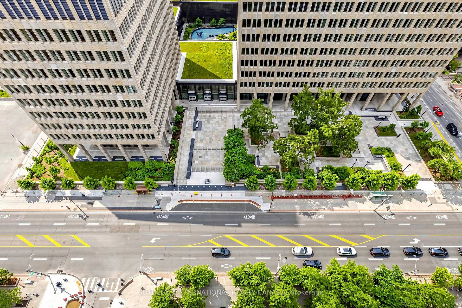909 Bay Street 2303, Toronto Unit: 2303